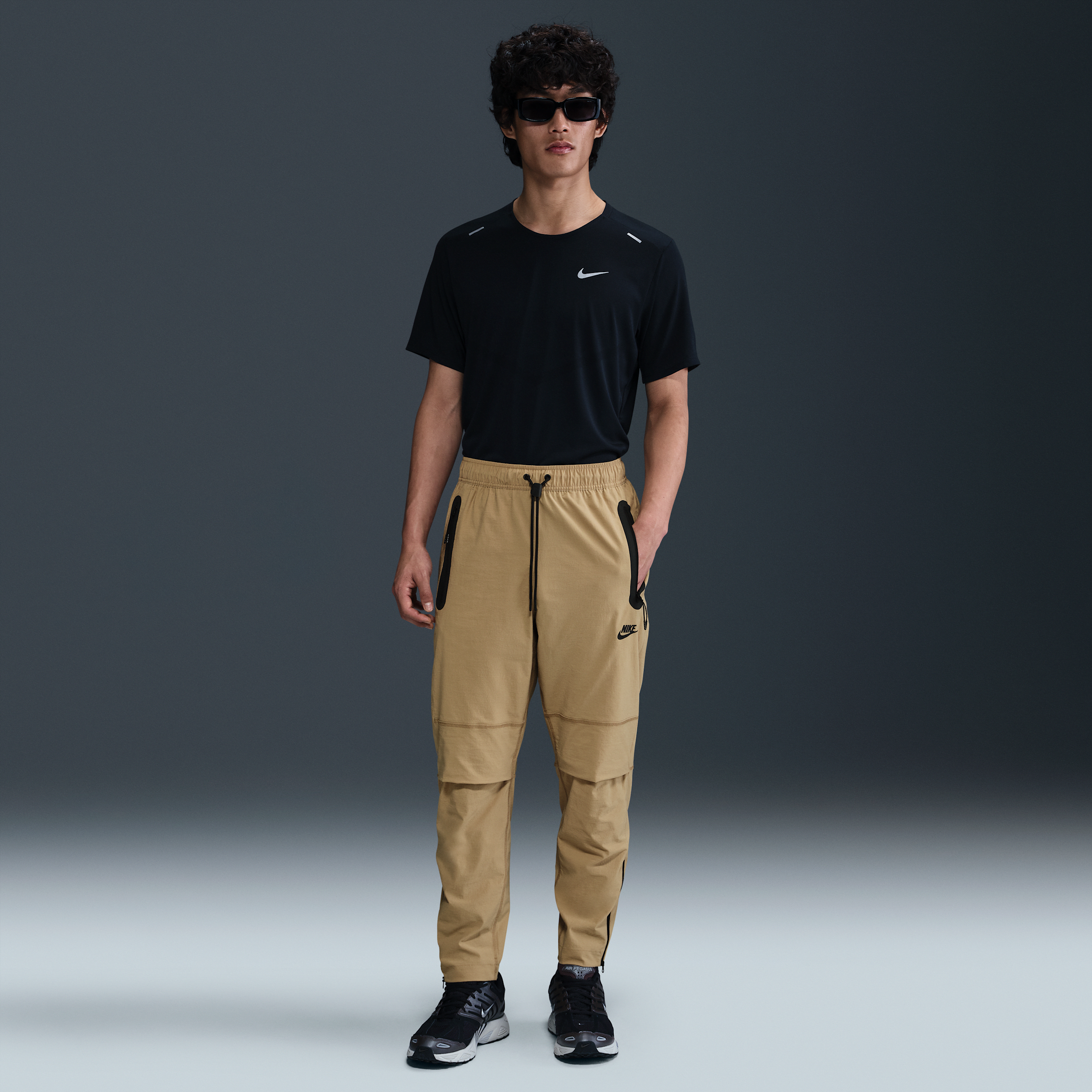 【ナイキ(NIKE)公式ストア】ナイキ テック メンズ ウーブン パンツ HM8242-297 ブラウン 【ナイキ(NIKE)公式ストア】ナイキ テック メンズ ウーブン パンツ HM8242-297 ブラウン