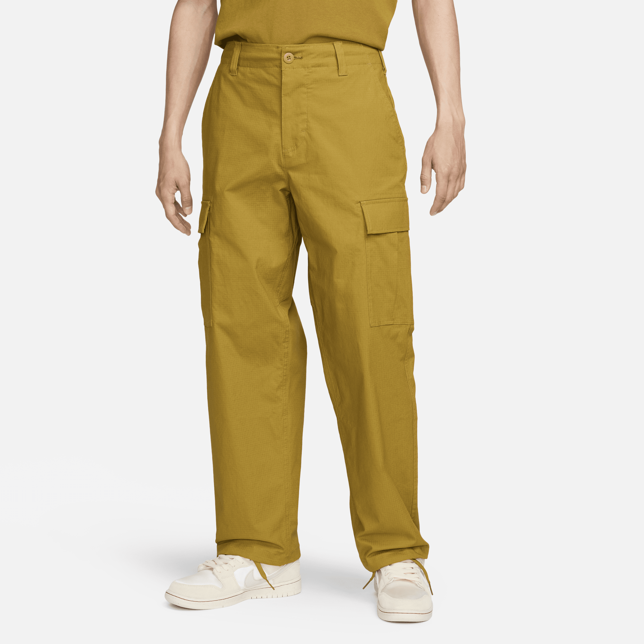 【ナイキ(NIKE)公式ストア】ナイキ SB カーニー メンズ カーゴ スケートボードパンツ FQ0496-716 ブラウン 【ナイキ(NIKE)公式ストア】ナイキ SB カーニー メンズ カーゴ スケートボードパンツ FQ0496-716 ブラウン