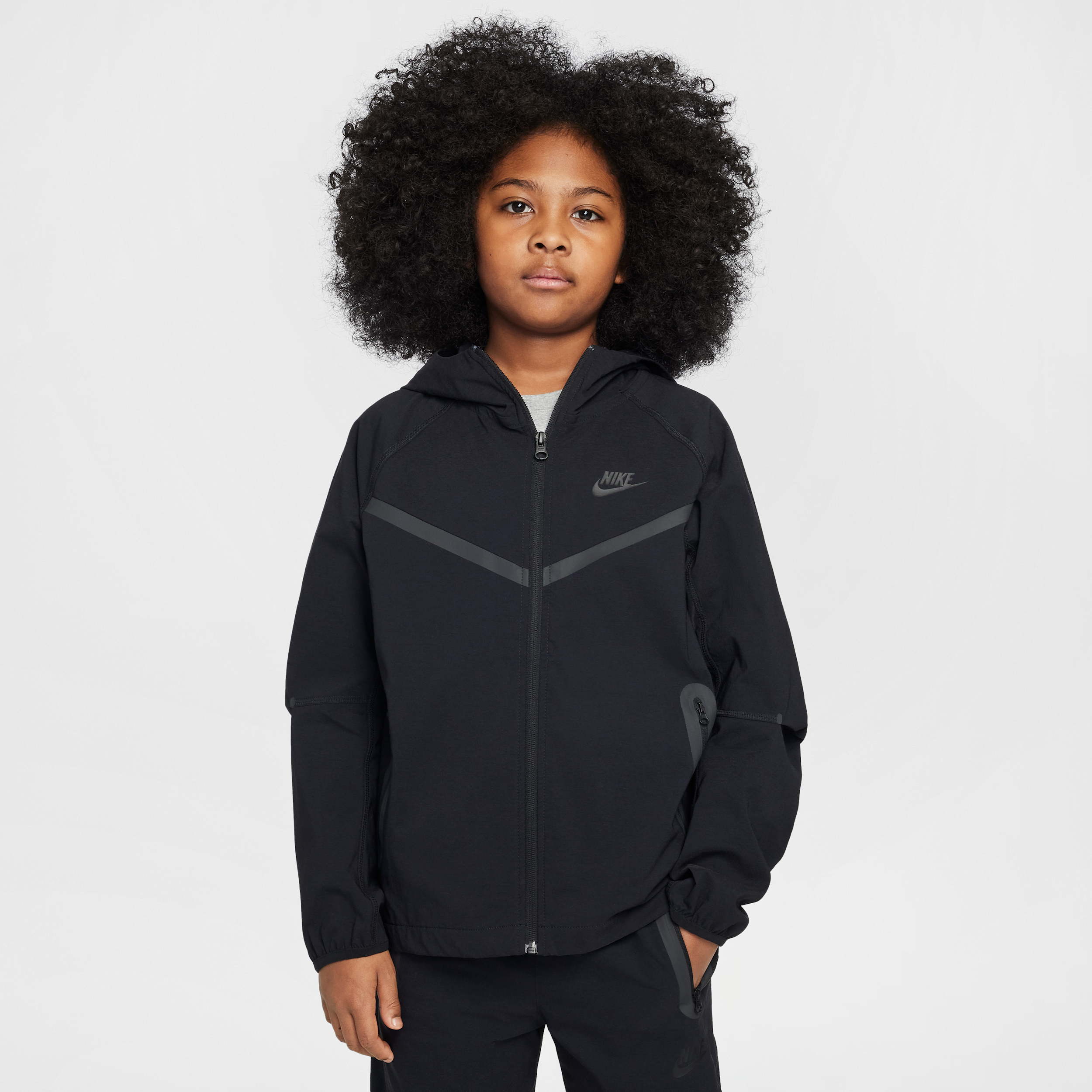 【ナイキ(NIKE)公式ストア】ナイキ テック ジュニア (ボーイズ) ウーブン ジャケット HQ8911-010 ブラック 【ナイキ(NIKE)公式ストア】ナイキ テック ジュニア (ボーイズ) ウーブン ジャケット HQ8911-010 ブラック