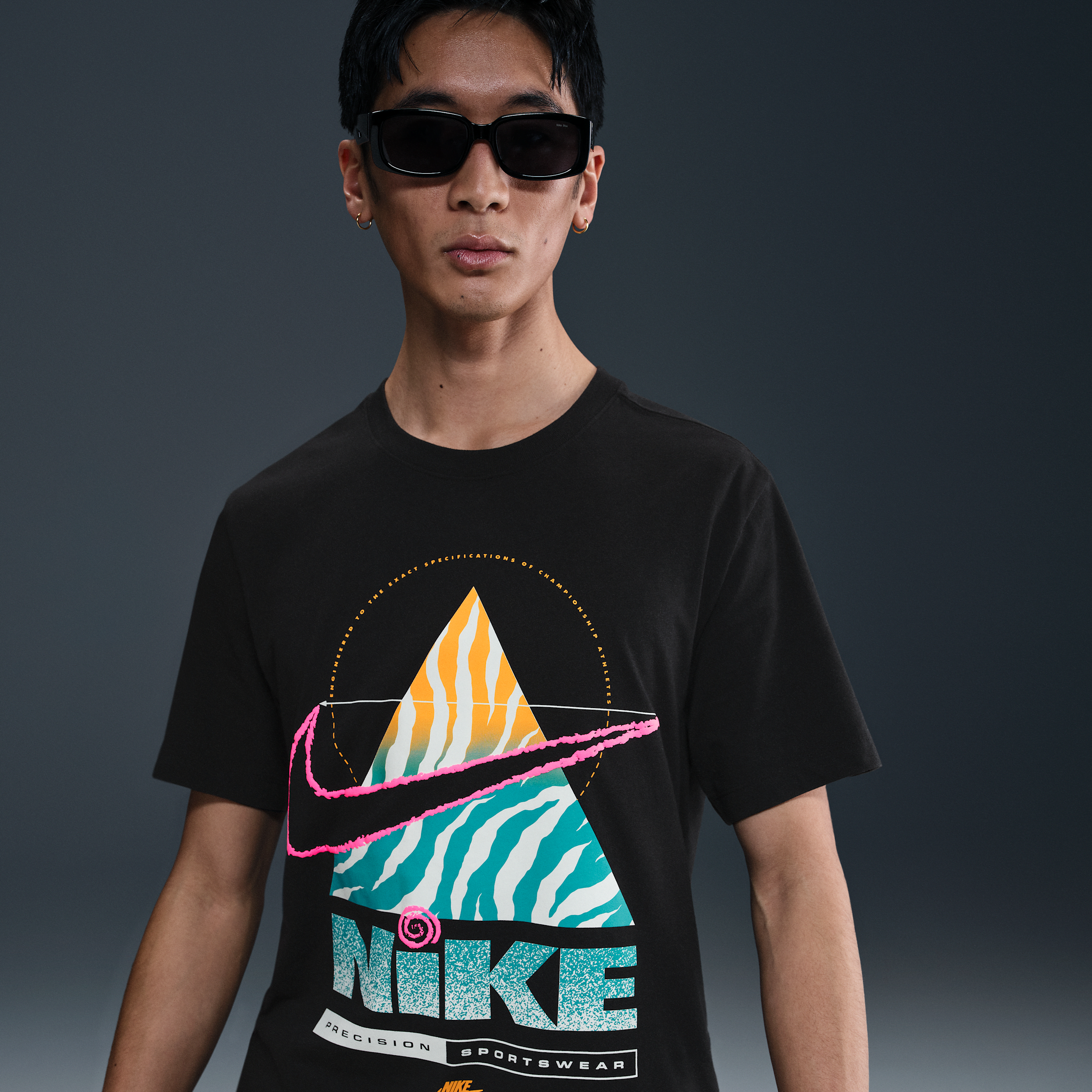 【ナイキ(NIKE)公式ストア】ナイキ スポーツウェア Tシャツ HV9150-010 ブラック 【ナイキ(NIKE)公式ストア】ナイキ スポーツウェア Tシャツ HV9150-010 ブラック
