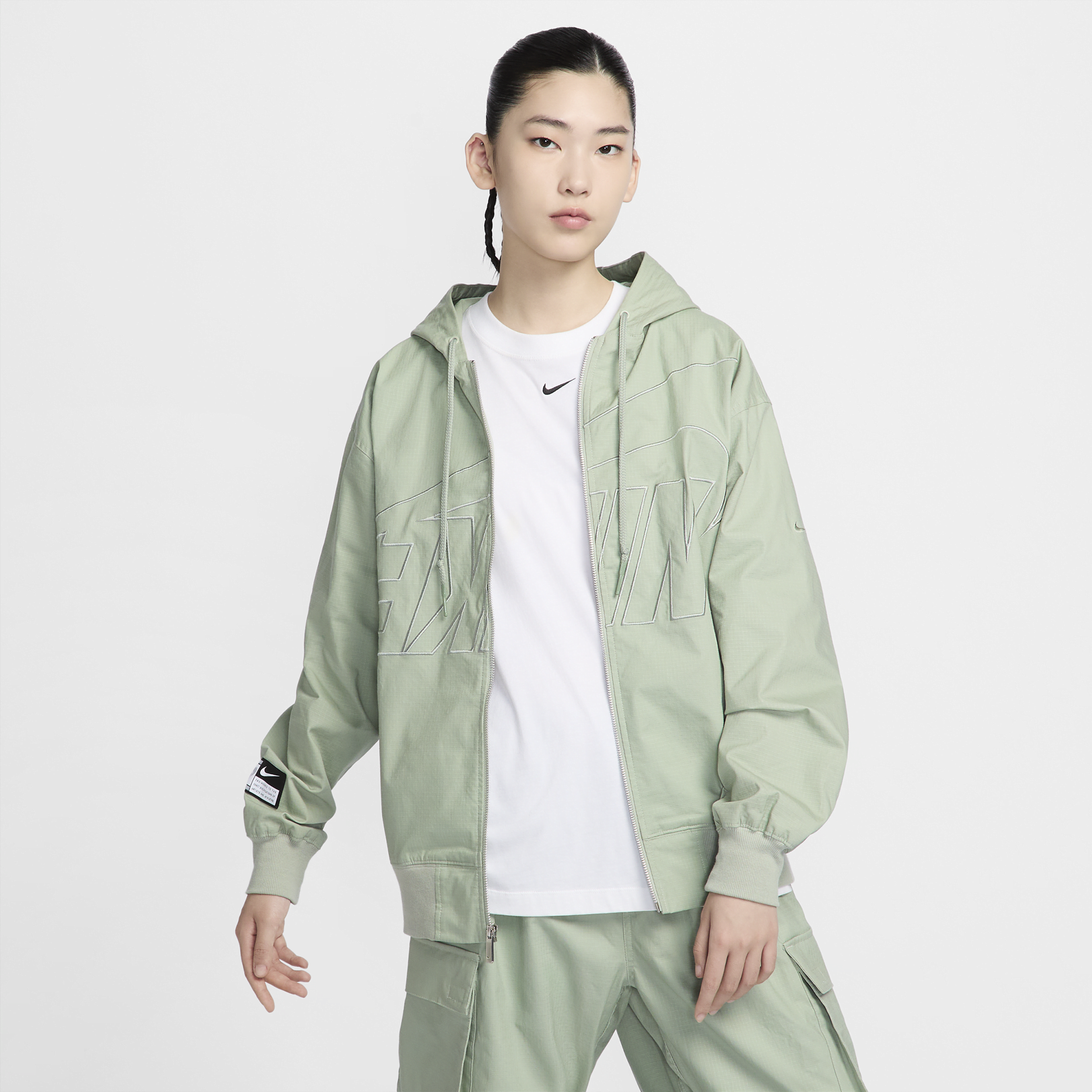【ナイキ(NIKE)公式ストア】ナイキ スポーツウェア ウィメンズ オーバーサイズド ジャケット FV7775-370 グリーン 【ナイキ(NIKE)公式ストア】ナイキ スポーツウェア ウィメンズ オーバーサイズド ジャケット FV7775-370 グリーン