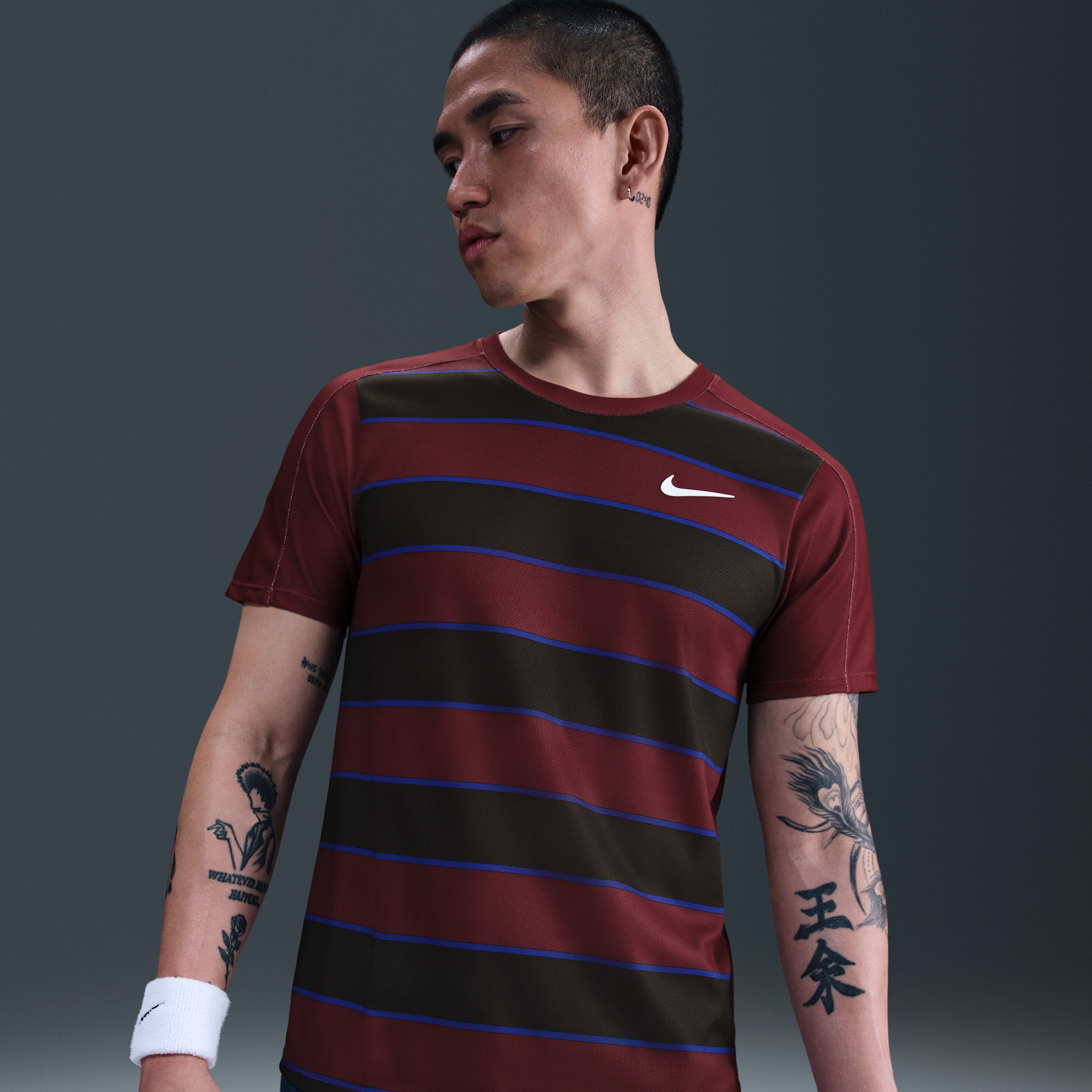 【ナイキ(NIKE)公式ストア】ナイキコート スラム メンズ Dri-FIT ADV テニストップ FZ6935-619 レッド 【ナイキ(NIKE)公式ストア】ナイキコート スラム メンズ Dri-FIT ADV テニストップ FZ6935-619 レッド