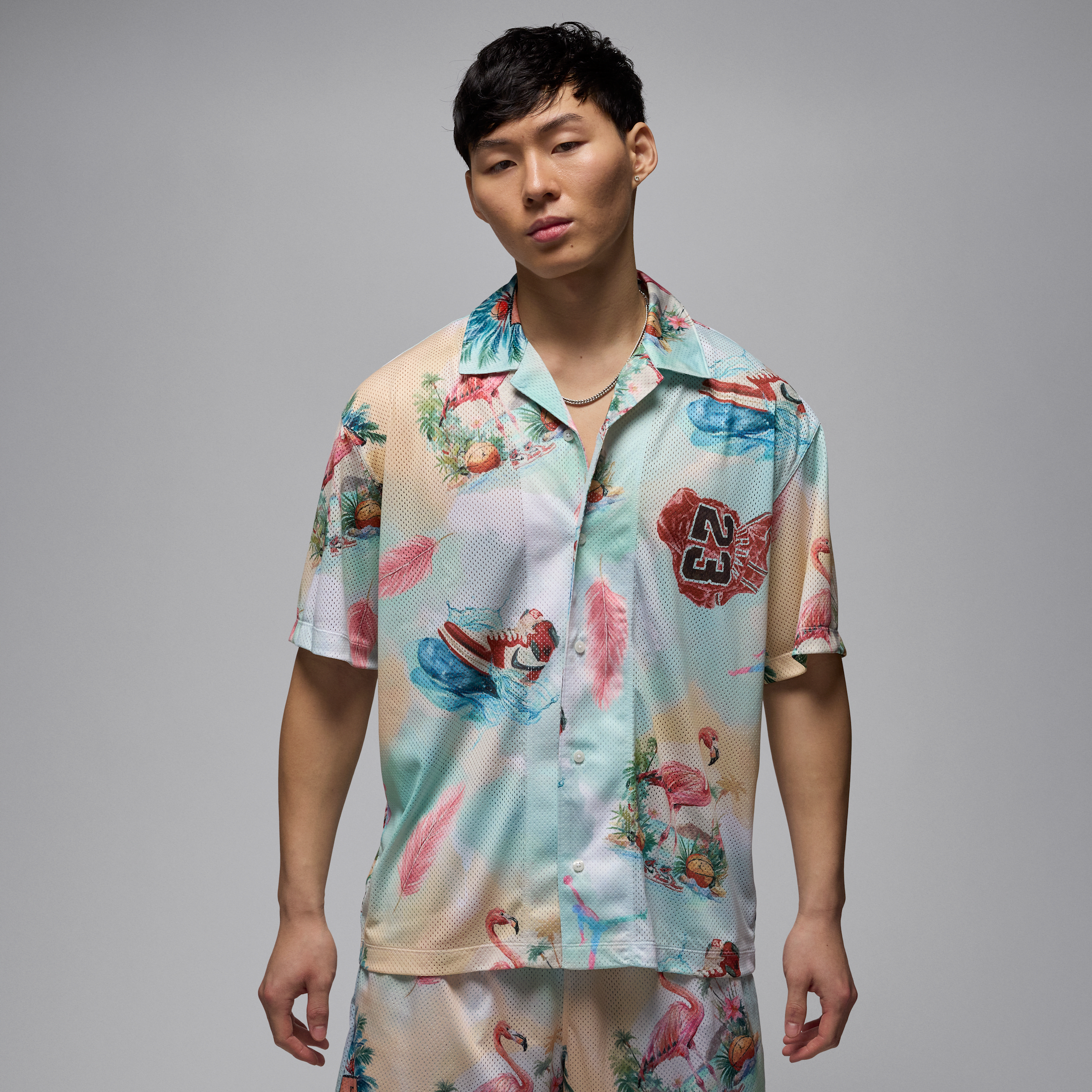 【ナイキ(NIKE)公式ストア】ジョーダン エッセンシャル メンズ プリント キャンプ トップ IB3007-133 ホワイト 【ナイキ(NIKE)公式ストア】ジョーダン エッセンシャル メンズ プリント キャンプ トップ IB3007-133 ホワイト