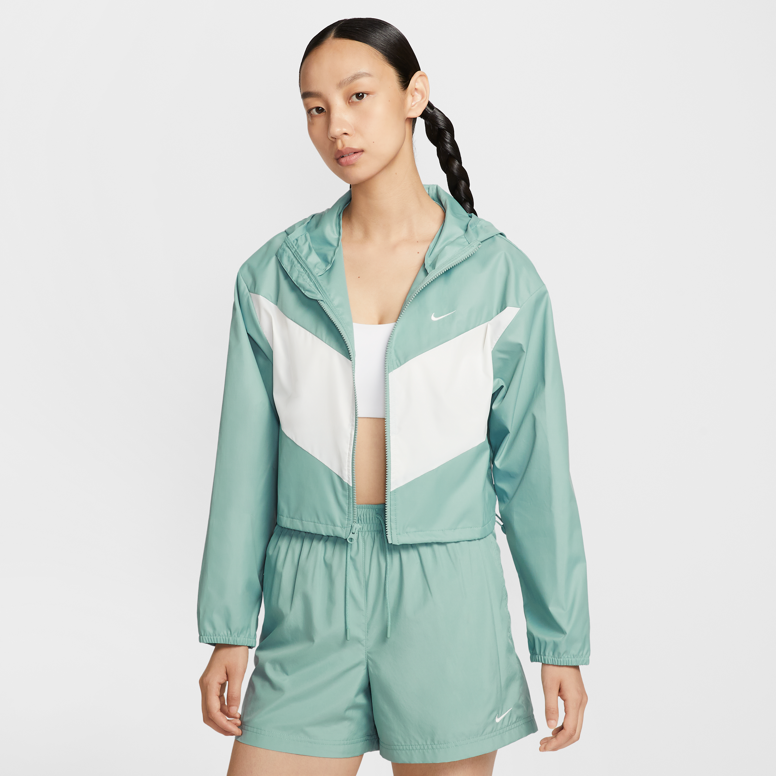 【ナイキ(NIKE)公式ストア】ナイキ スポーツウェア ウィンドランナー ウィメンズ ルーズ ウーブン フーデッド ジャケット HJ1183-017 グリーン 【ナイキ(NIKE)公式ストア】ナイキ スポーツウェア ウィンドランナー ウィメンズ ルーズ ウーブン フーデッド ジャケット HJ1183-017 グリーン