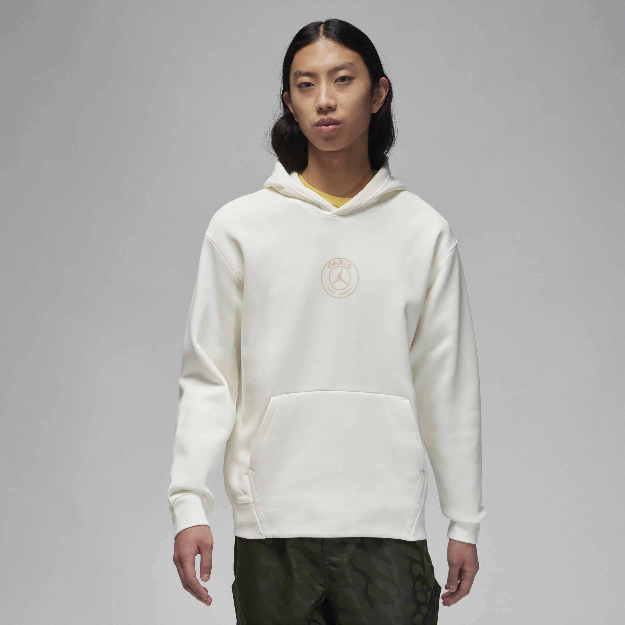 【ナイキ(NIKE)公式ストア】パリ サンジェルマン(PSG) メンズ フリース プルオーバー パーカー FN5327-133 ホワイト 【ナイキ(NIKE)公式ストア】パリ サンジェルマン(PSG) メンズ フリース プルオーバー パーカー FN5327-133 ホワイト
