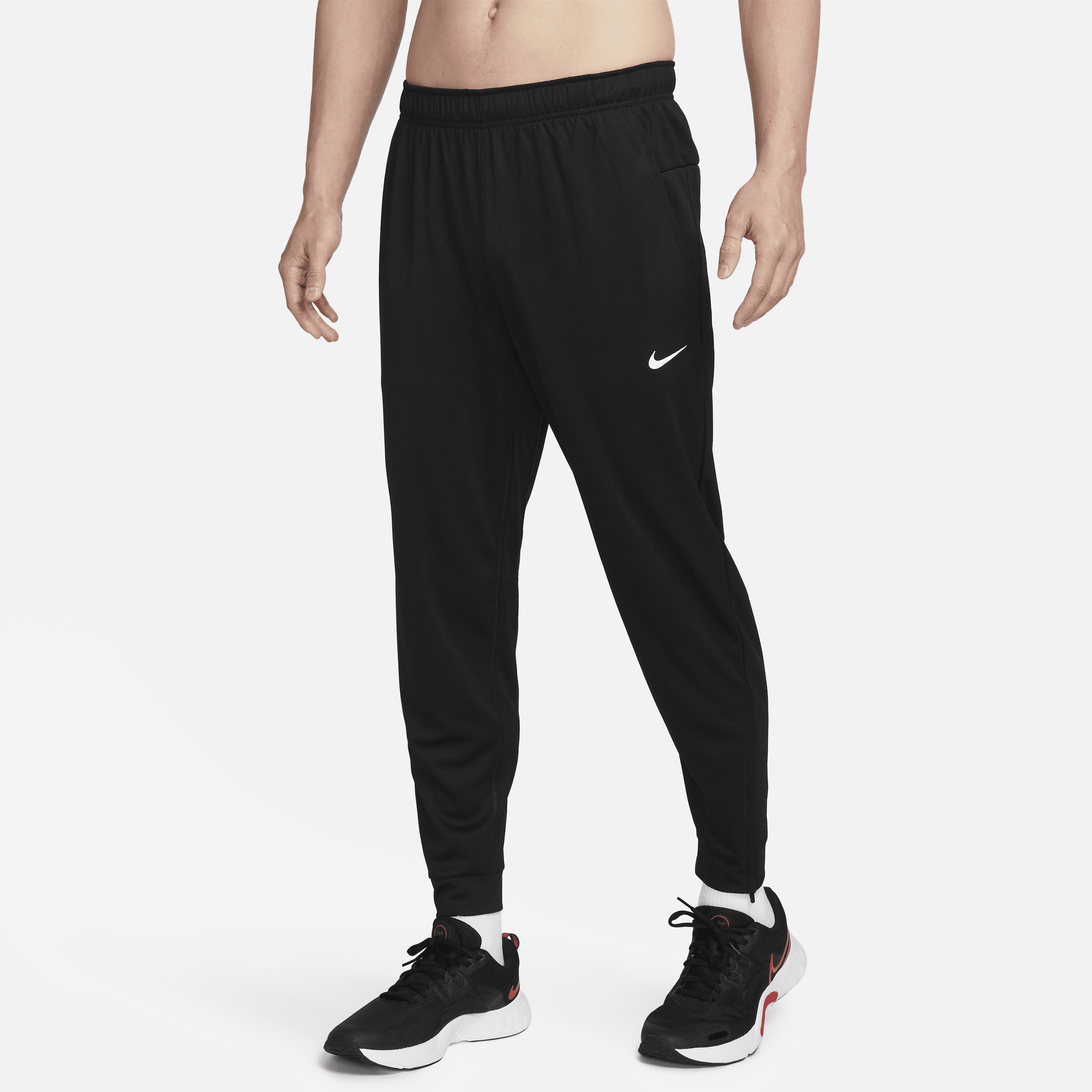Faconsyede, alsidige Nike Totality Dri-FIT-bukser til mænd - sort