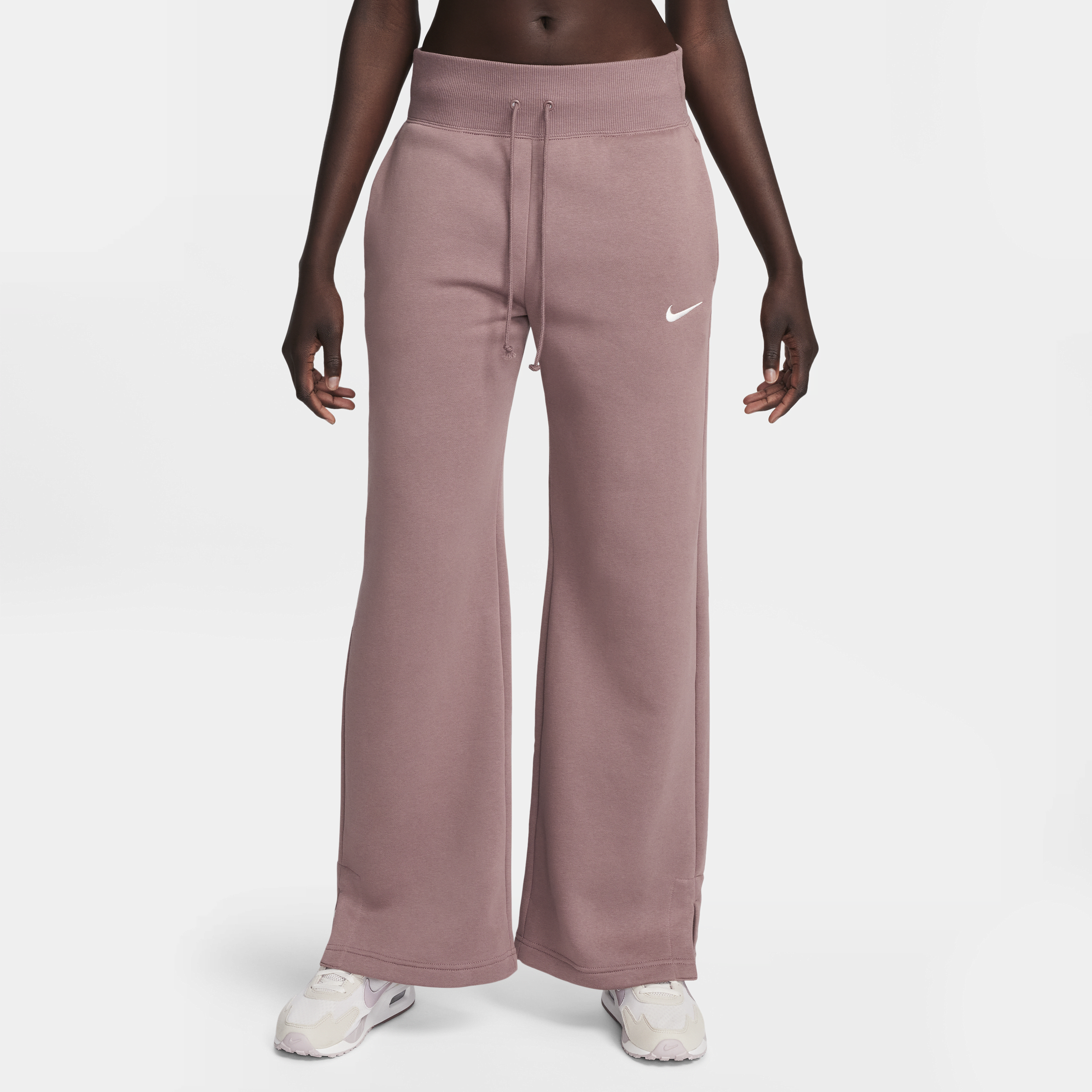 Nike Sportswear Phoenix Fleece-sweatpants med høj talje og brede ben til kvinder - lilla