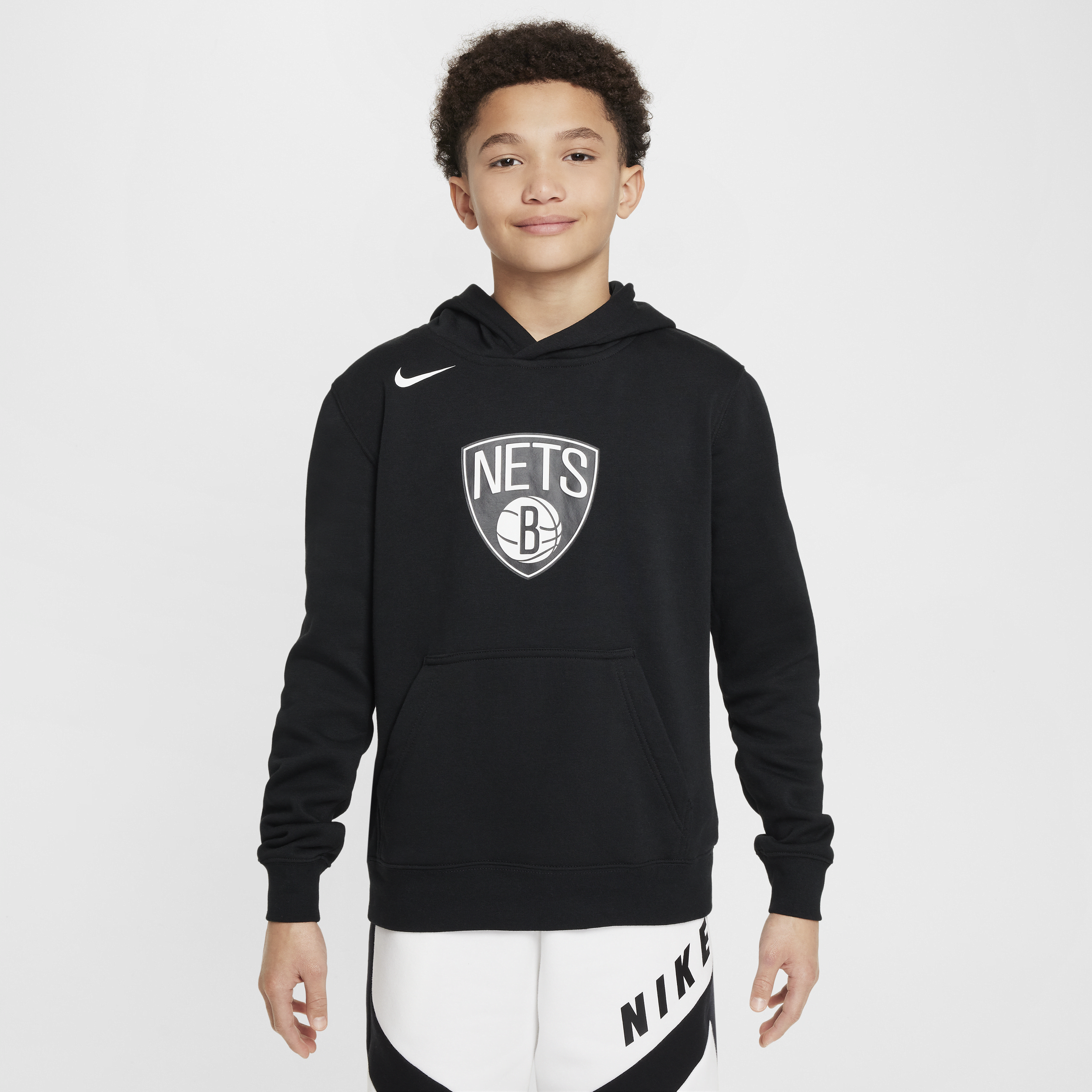 Brooklyn Nets Club Sudadera con capucha de tejido Fleece Nike de la NBA - Niño/a - Negro