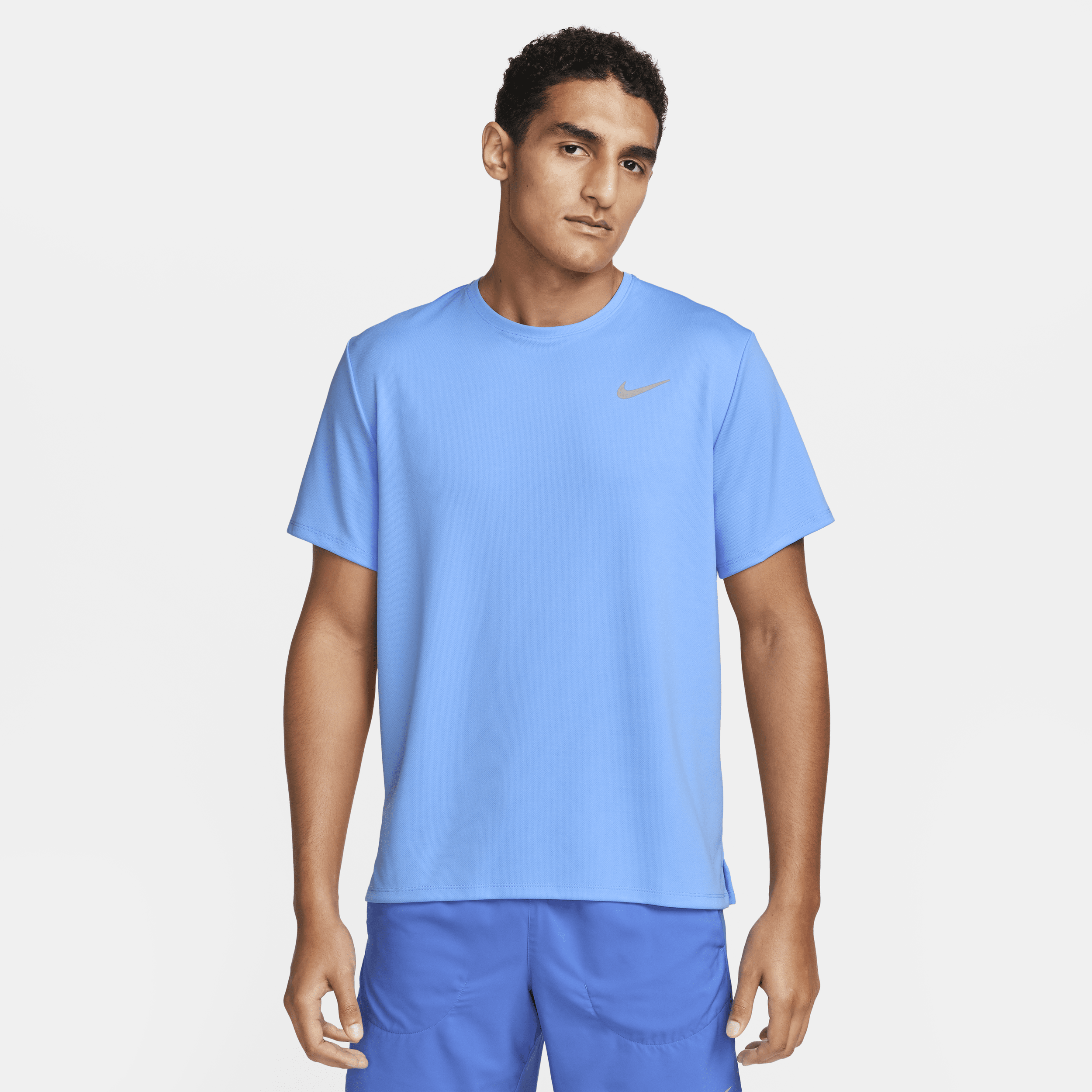 Nike Miler UV hardlooptop met korte mouwen en Dri-FIT voor heren - Blauw