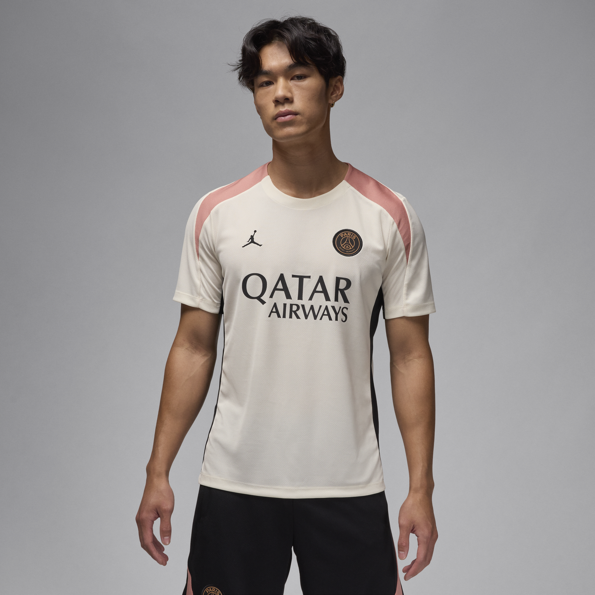 【ナイキ(NIKE)公式ストア】パリ サンジェルマン (PSG) ストライク サード メンズ ジョーダン Dri-FIT サッカー ニット ショートスリーブ トップ FQ2612-111 ブラウン 【ナイキ(NIKE)公式ストア】パリ サンジェルマン (PSG) ストライク サード メンズ ジョーダン Dri-FIT サッカー ニット ショートスリーブ トップ FQ2612-111 ブラウン