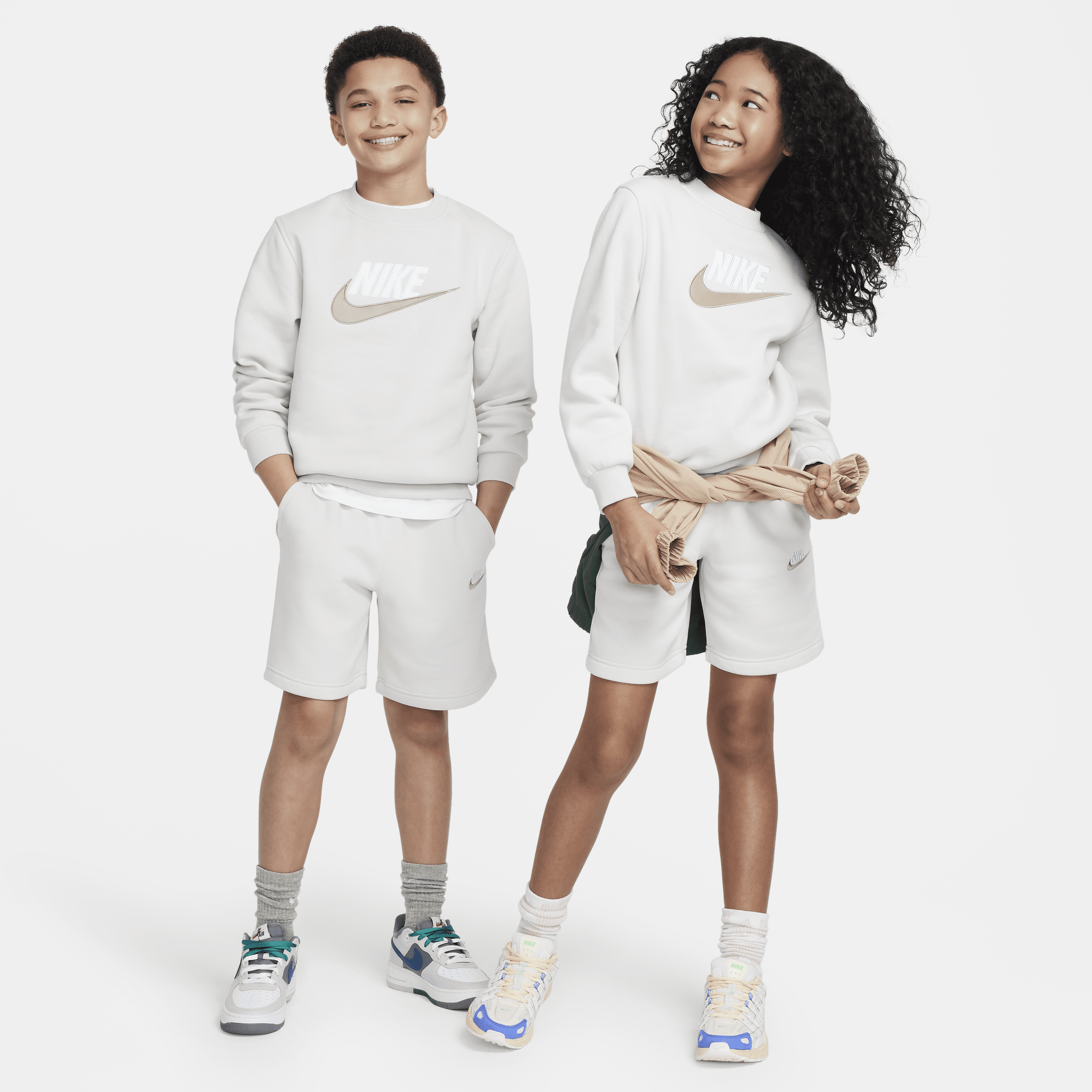 Nike Sportswear Club Fleece trainingspak met shorts voor kids - Grijs