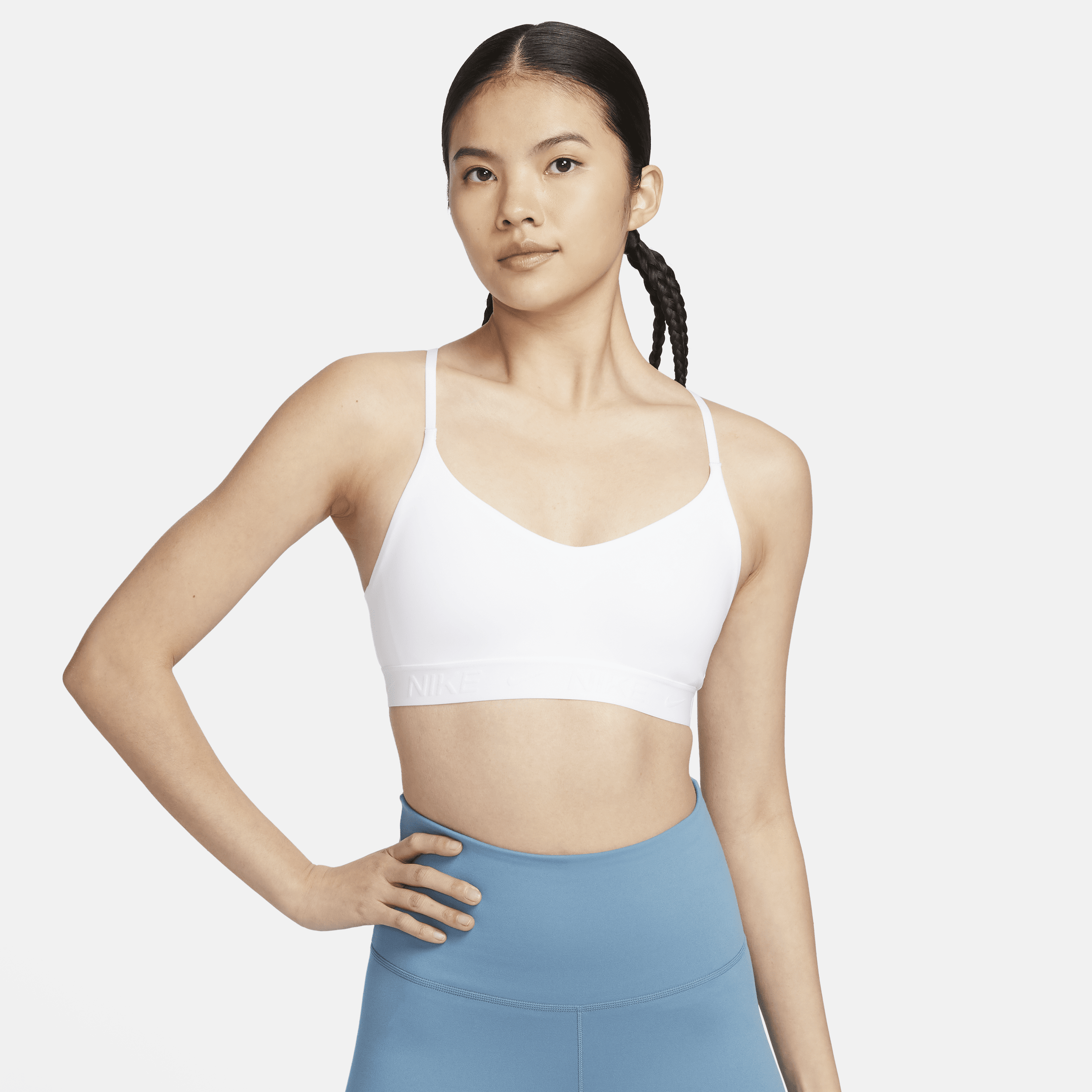 【ナイキ(NIKE)公式ストア】ナイキ インディ ライトサポート ウィメンズ パッディド アジャスタブル スポーツブラ FD1063-100 ホワイト 【ナイキ(NIKE)公式ストア】ナイキ インディ ライトサポート ウィメンズ パッディド アジャスタブル スポーツブラ FD1063-100 ホワイト