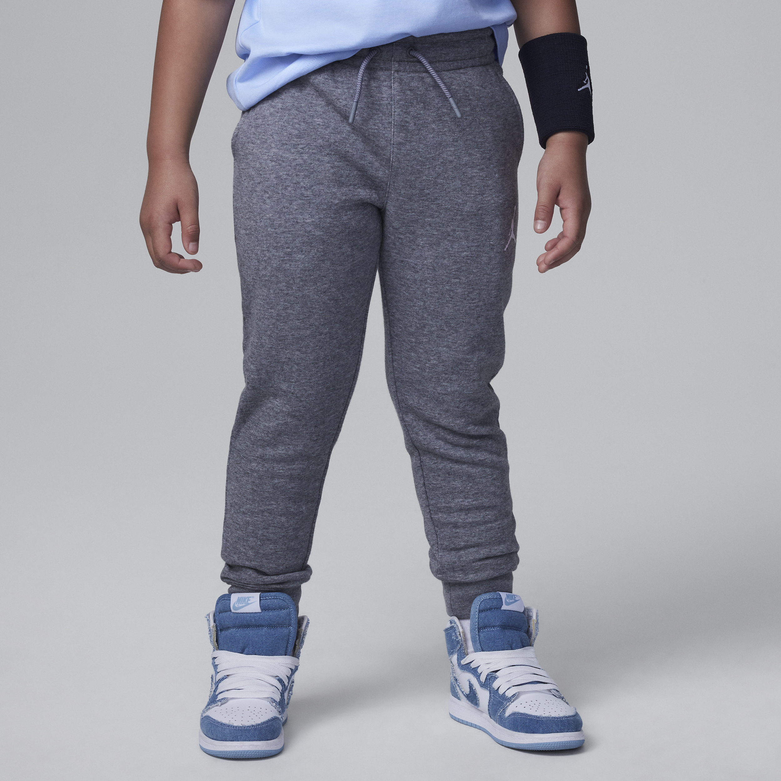 【ナイキ(NIKE)公式ストア】ジョーダン MJ エッセンシャル フレンチ テリー パンツ リトルキッズパンツ FV2778-091 グレー 【ナイキ(NIKE)公式ストア】ジョーダン MJ エッセンシャル フレンチ テリー パンツ リトルキッズパンツ FV2778-091 グレー