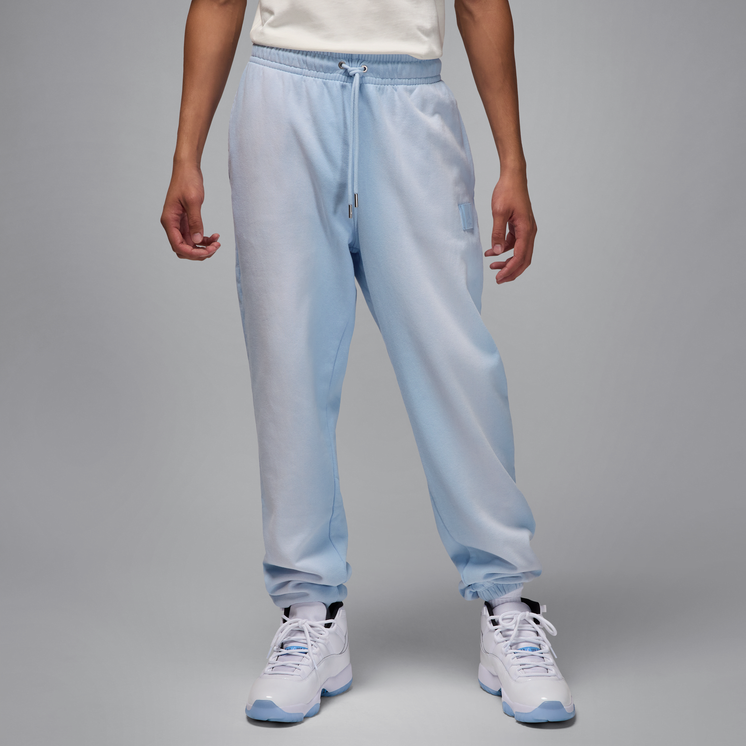 【ナイキ(NIKE)公式ストア】ジョーダン フライト フリース メンズパンツ FV7253-407 ブルー 【ナイキ(NIKE)公式ストア】ジョーダン フライト フリース メンズパンツ FV7253-407 ブルー