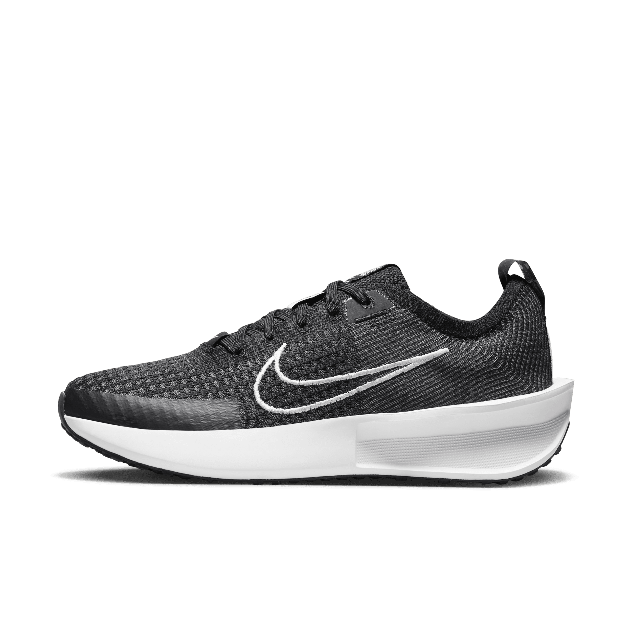 Nike Interact Run hardloopschoenen voor dames (straat) - Zwart