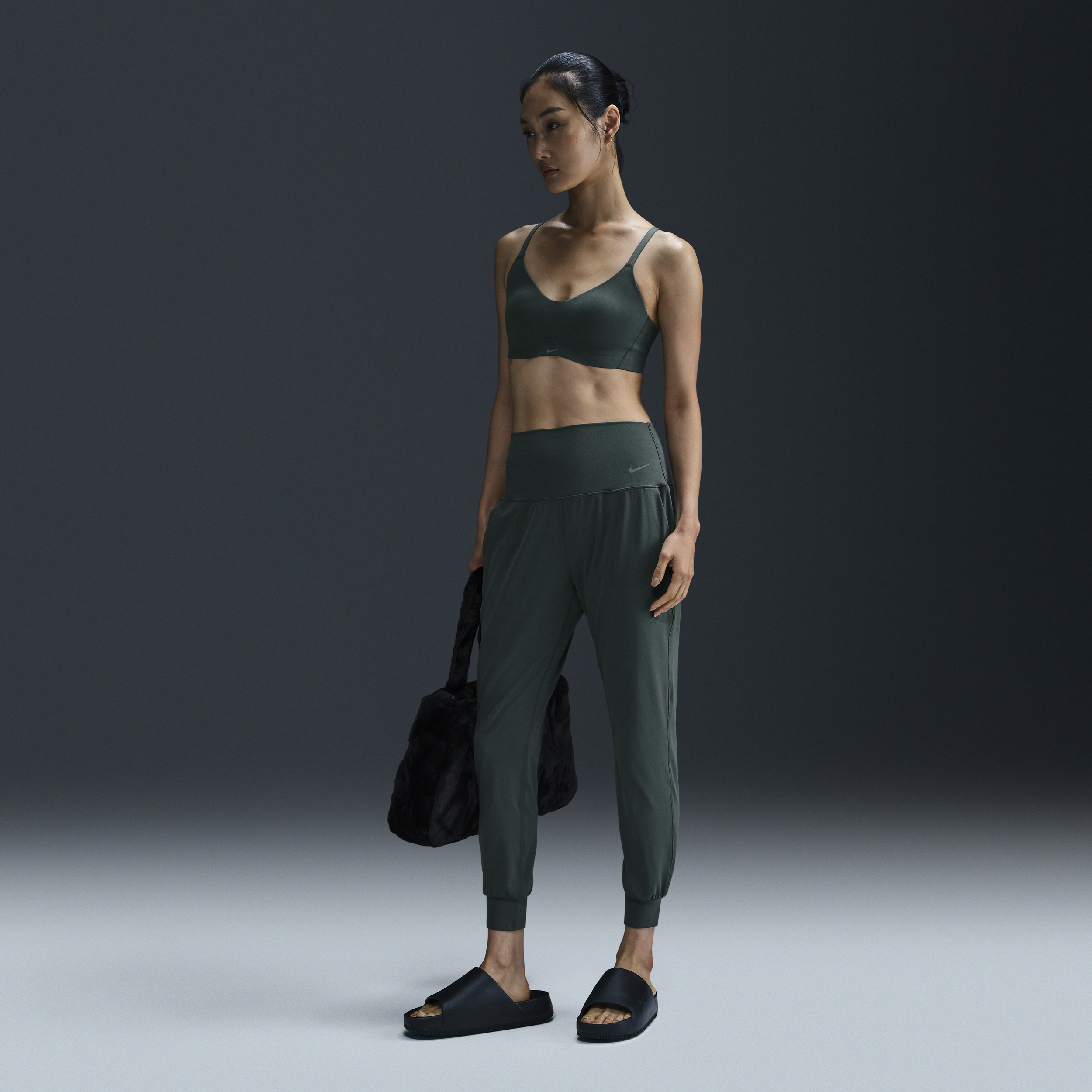 【ナイキ(NIKE)公式ストア】ナイキ ゼンビー ウィメンズ Dri-FIT ハイウエスト ジョガーパンツ FV7925-338 グリーン 【ナイキ(NIKE)公式ストア】ナイキ ゼンビー ウィメンズ Dri-FIT ハイウエスト ジョガーパンツ FV7925-338 グリーン