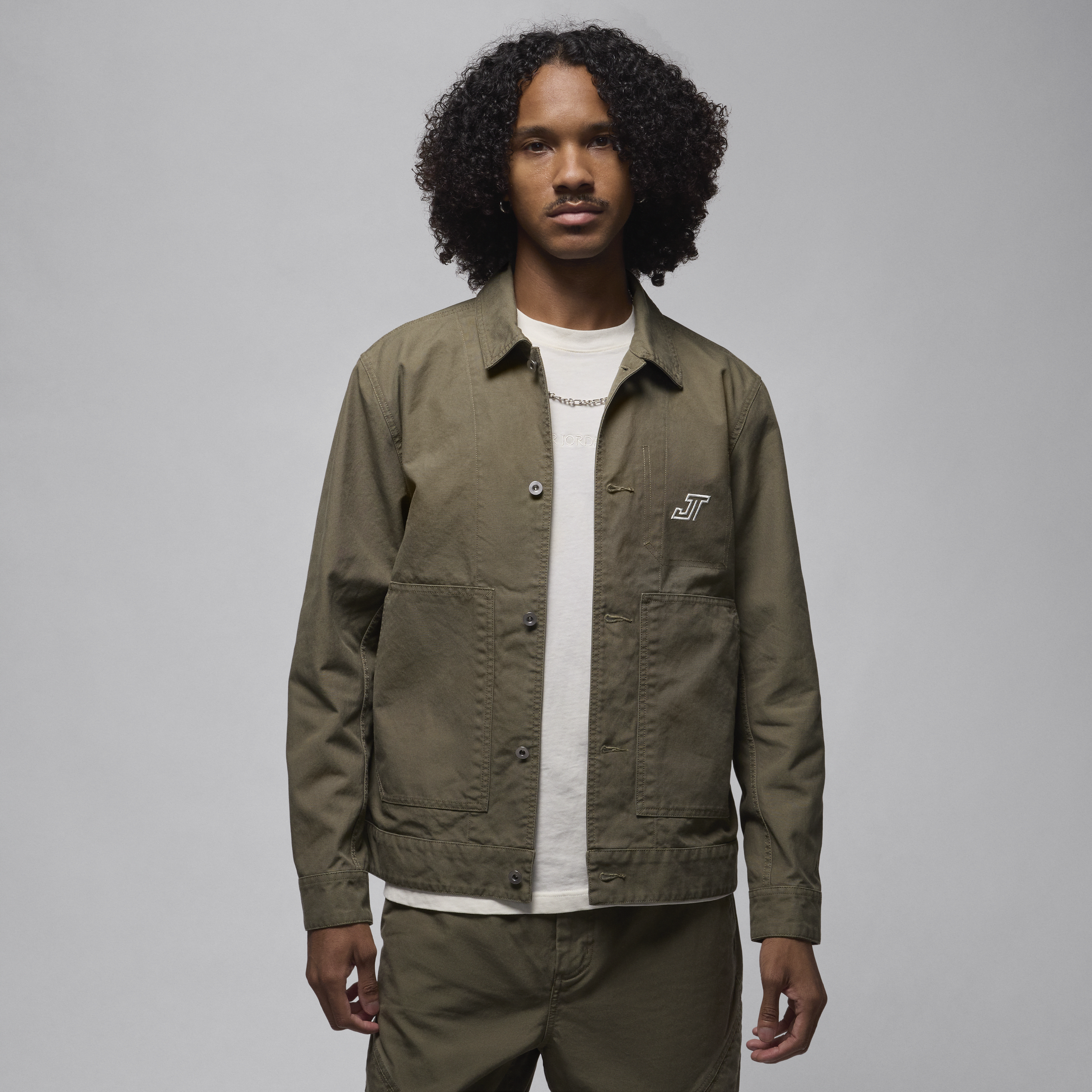 【ナイキ(NIKE)公式ストア】テイタム シカゴ メンズジャケット HM3880-222 グリーン 【ナイキ(NIKE)公式ストア】テイタム シカゴ メンズジャケット HM3880-222 グリーン