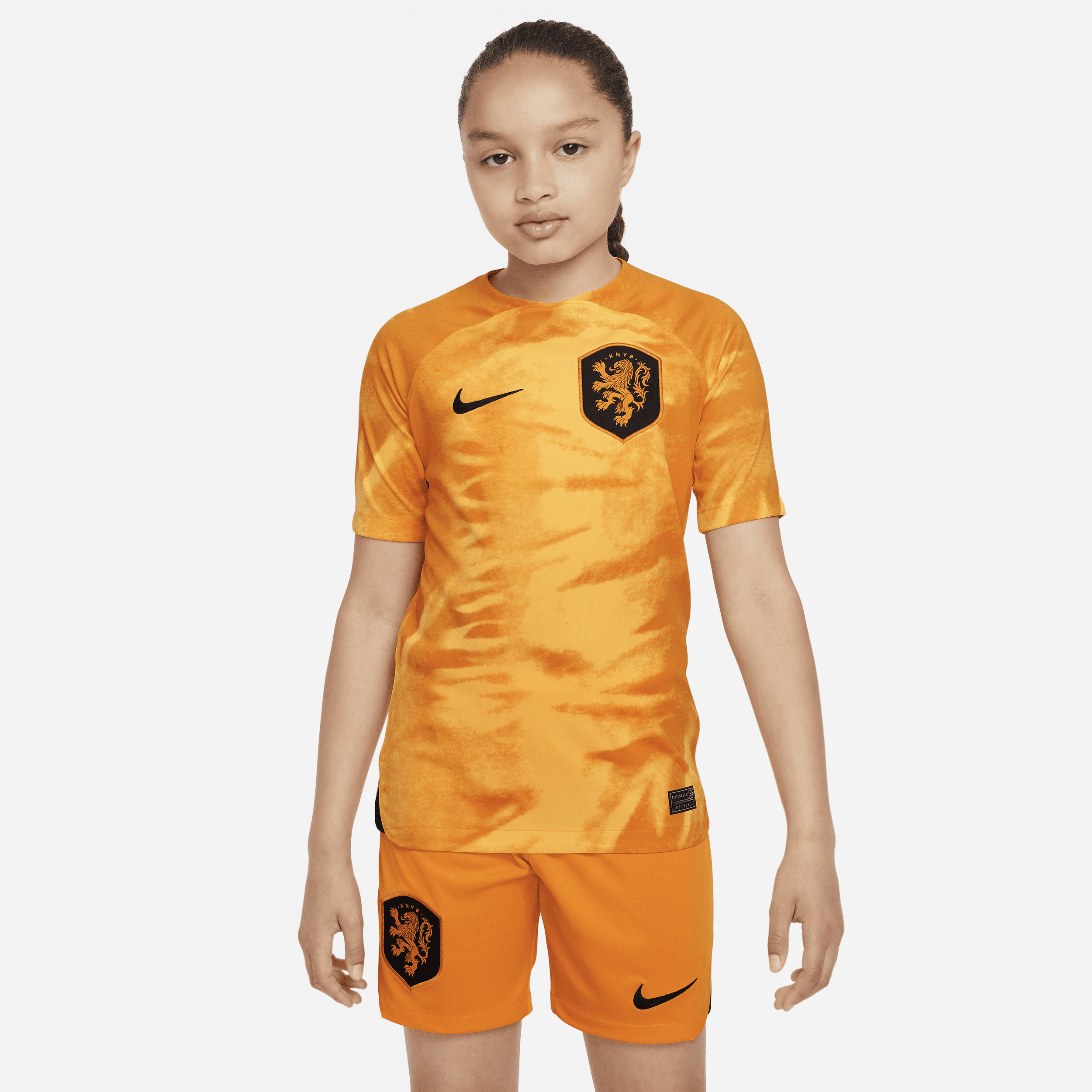 Netherlands 2022/23 Stadium Home Nike Dri-FIT-fodboldtrøje til større børn - Orange