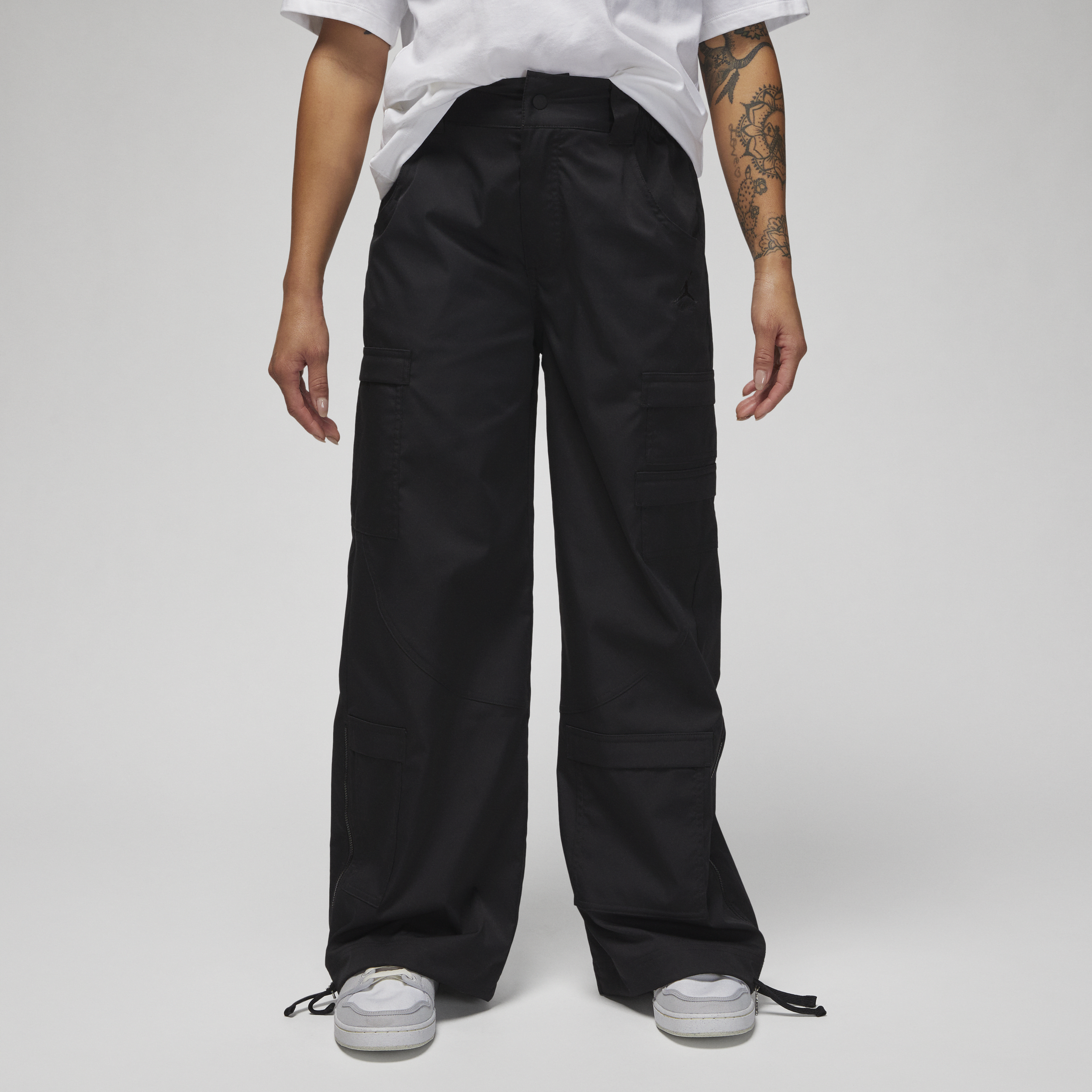 【ナイキ(NIKE)公式ストア】ジョーダン シカゴ ウィメンズパンツ DZ3350-010 ブラック 【ナイキ(NIKE)公式ストア】ジョーダン シカゴ ウィメンズパンツ DZ3350-010 ブラック
