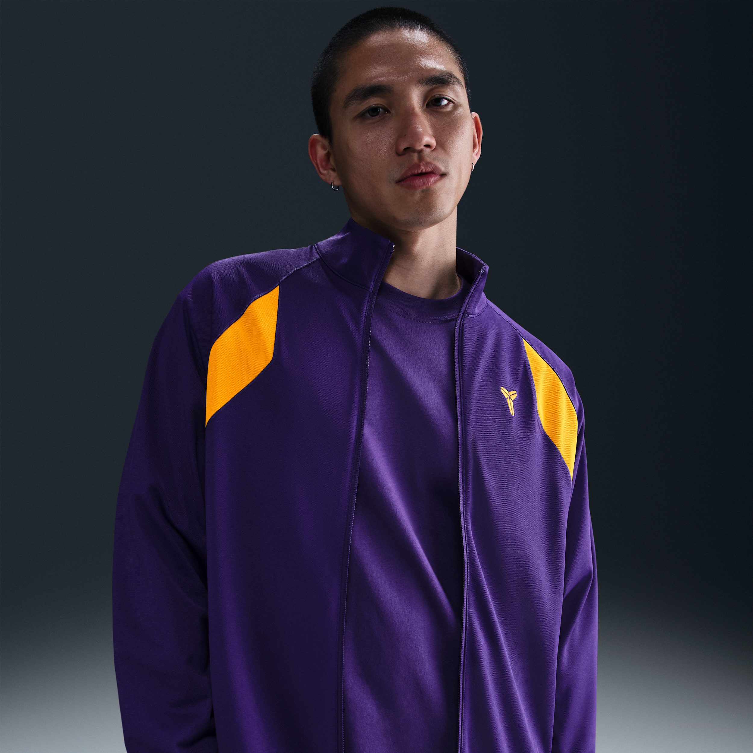 【ナイキ(NIKE)公式ストア】コービー Dri-FIT ニット ジャケット HJ8098-547 パープル 【ナイキ(NIKE)公式ストア】コービー Dri-FIT ニット ジャケット HJ8098-547 パープル