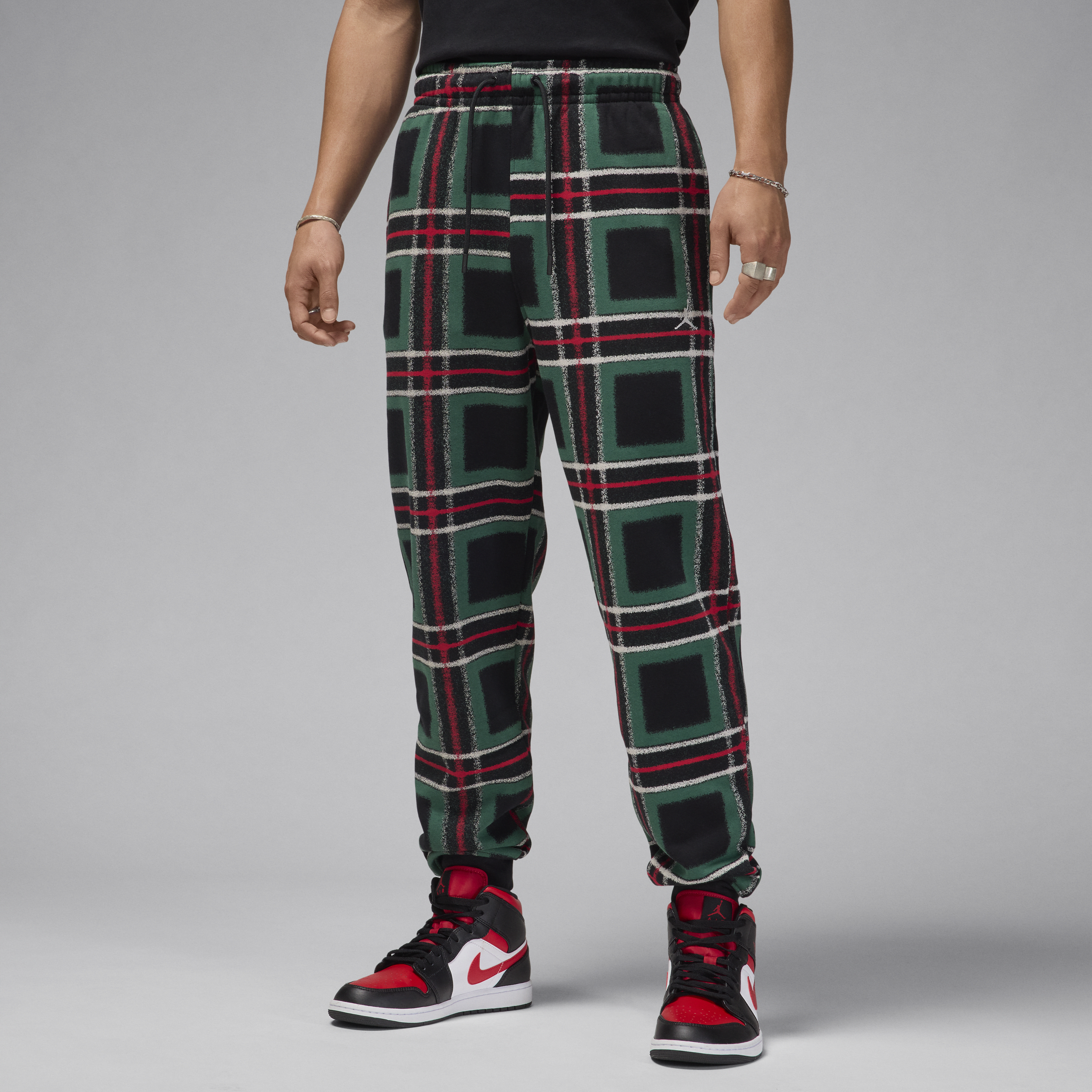 【ナイキ(NIKE)公式ストア】ジョーダン エッセンシャル メンズ フリース パンツ FV7462-010 ブラック 【ナイキ(NIKE)公式ストア】ジョーダン エッセンシャル メンズ フリース パンツ FV7462-010 ブラック