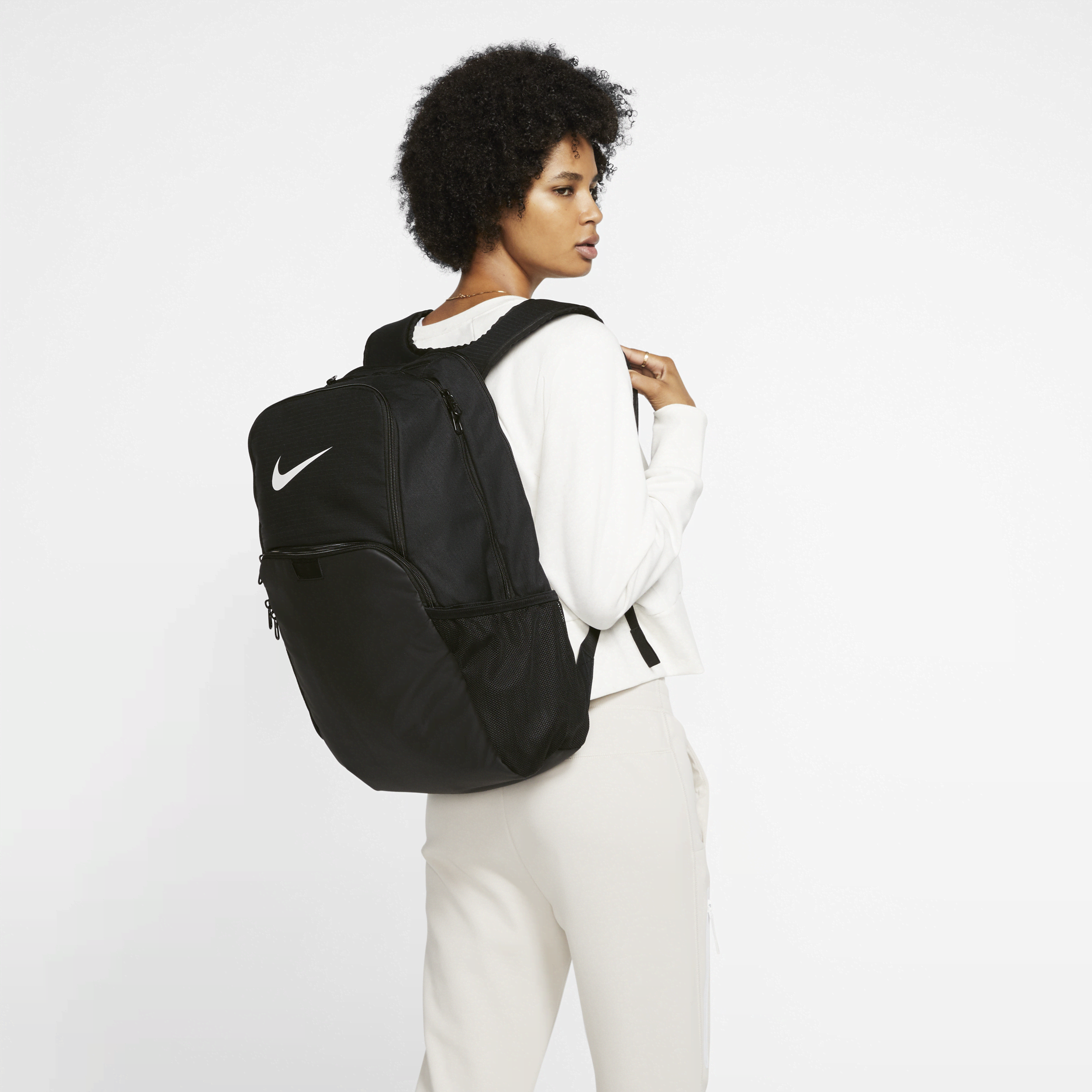 【ナイキ(NIKE)公式ストア】ナイキ ブラジリア トレーニングバックパック (XL、30L) BA5959-010 ブラック 【ナイキ(NIKE)公式ストア】ナイキ ブラジリア トレーニングバックパック (XL、30L) BA5959-010 ブラック
