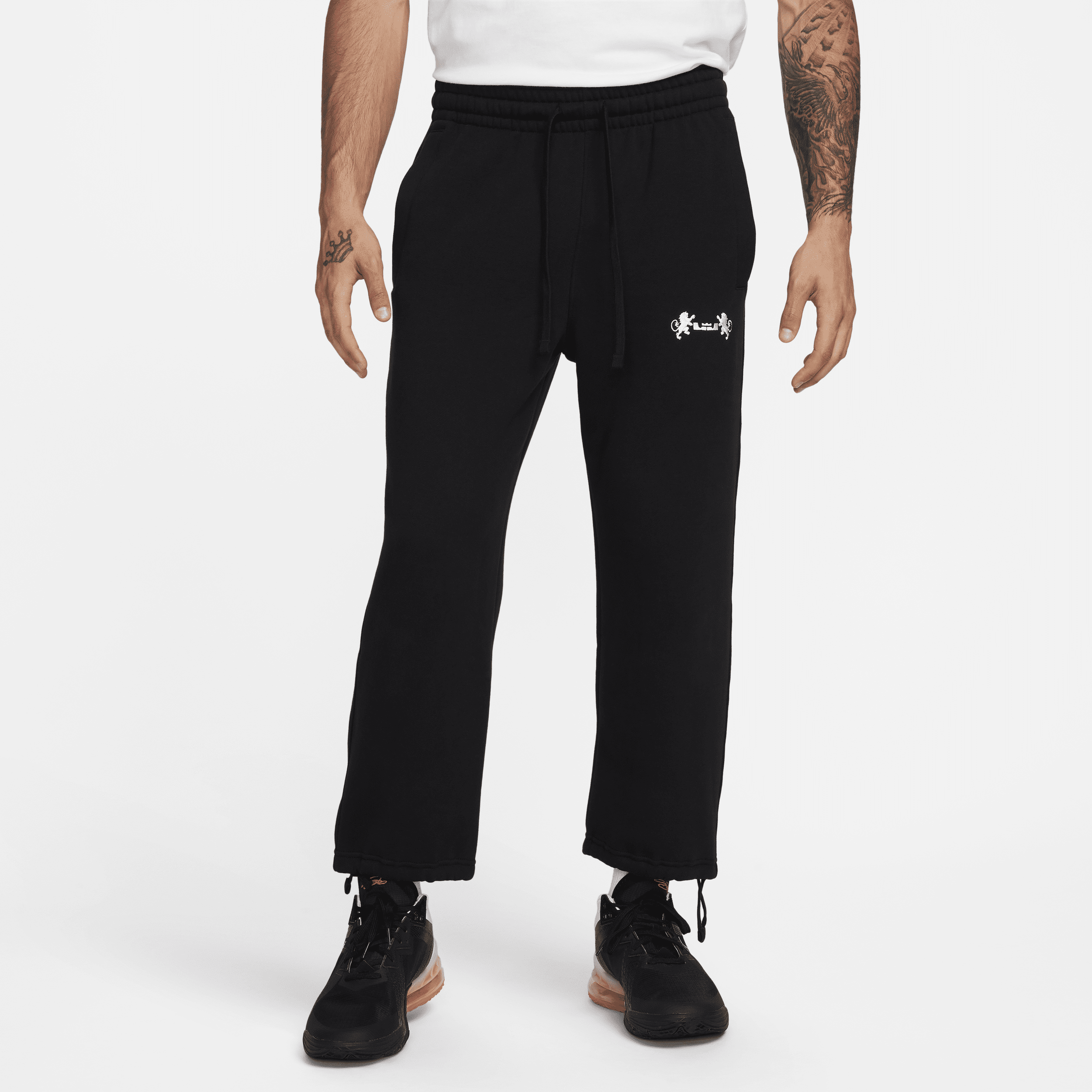 Nike LeBron-fleecebukser med åben kant til mænd - sort