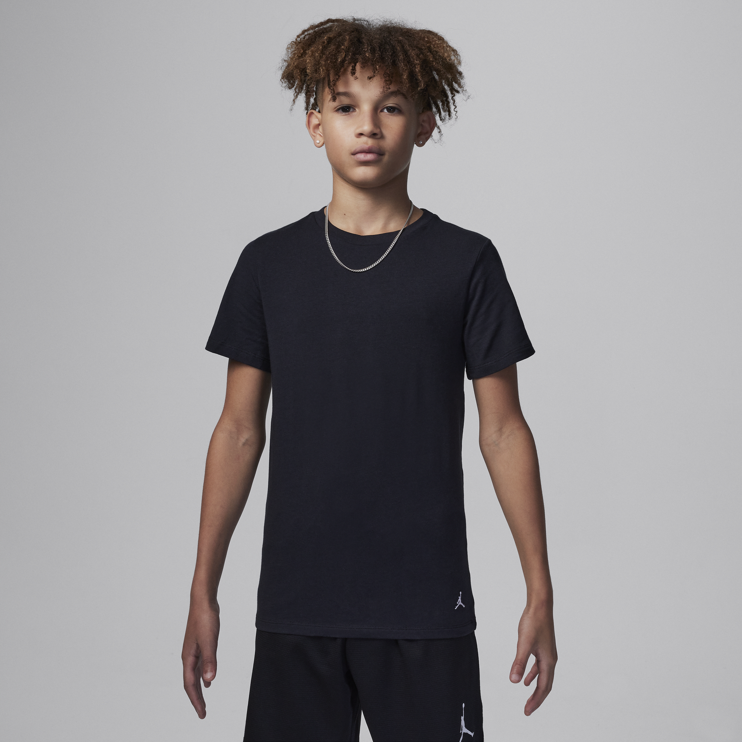 【ナイキ(NIKE)公式ストア】ジョーダン ジュニア フライト ベース Tシャツ (2枚セット) HF2834-010 ブラック 【ナイキ(NIKE)公式ストア】ジョーダン ジュニア フライト ベース Tシャツ (2枚セット) HF2834-010 ブラック