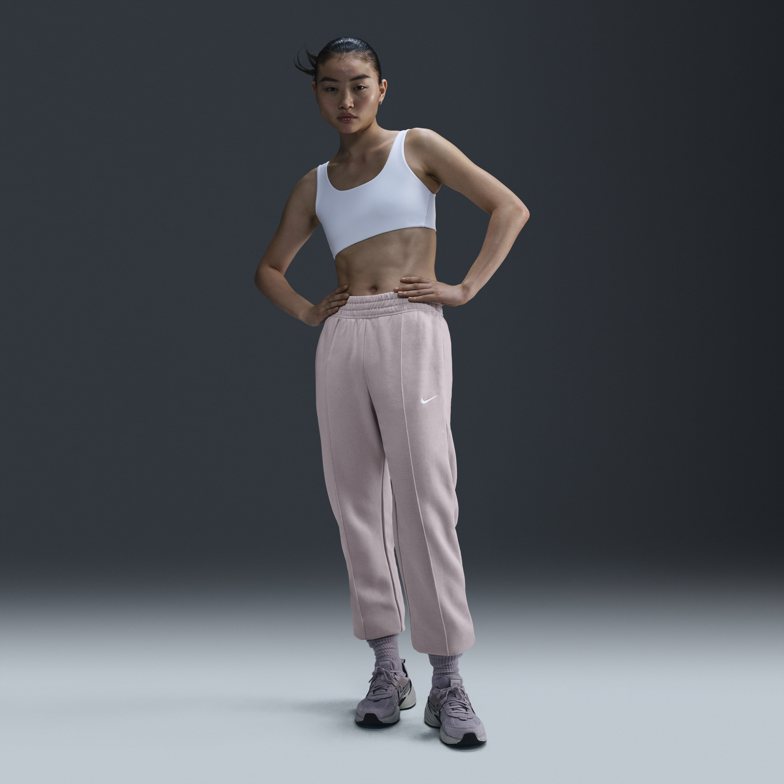 【ナイキ(NIKE)公式ストア】ナイキ スポーツウェア エッセンシャル ウィメンズ フリース パンツ BV4090-019 パープル 【ナイキ(NIKE)公式ストア】ナイキ スポーツウェア エッセンシャル ウィメンズ フリース パンツ BV4090-019 パープル
