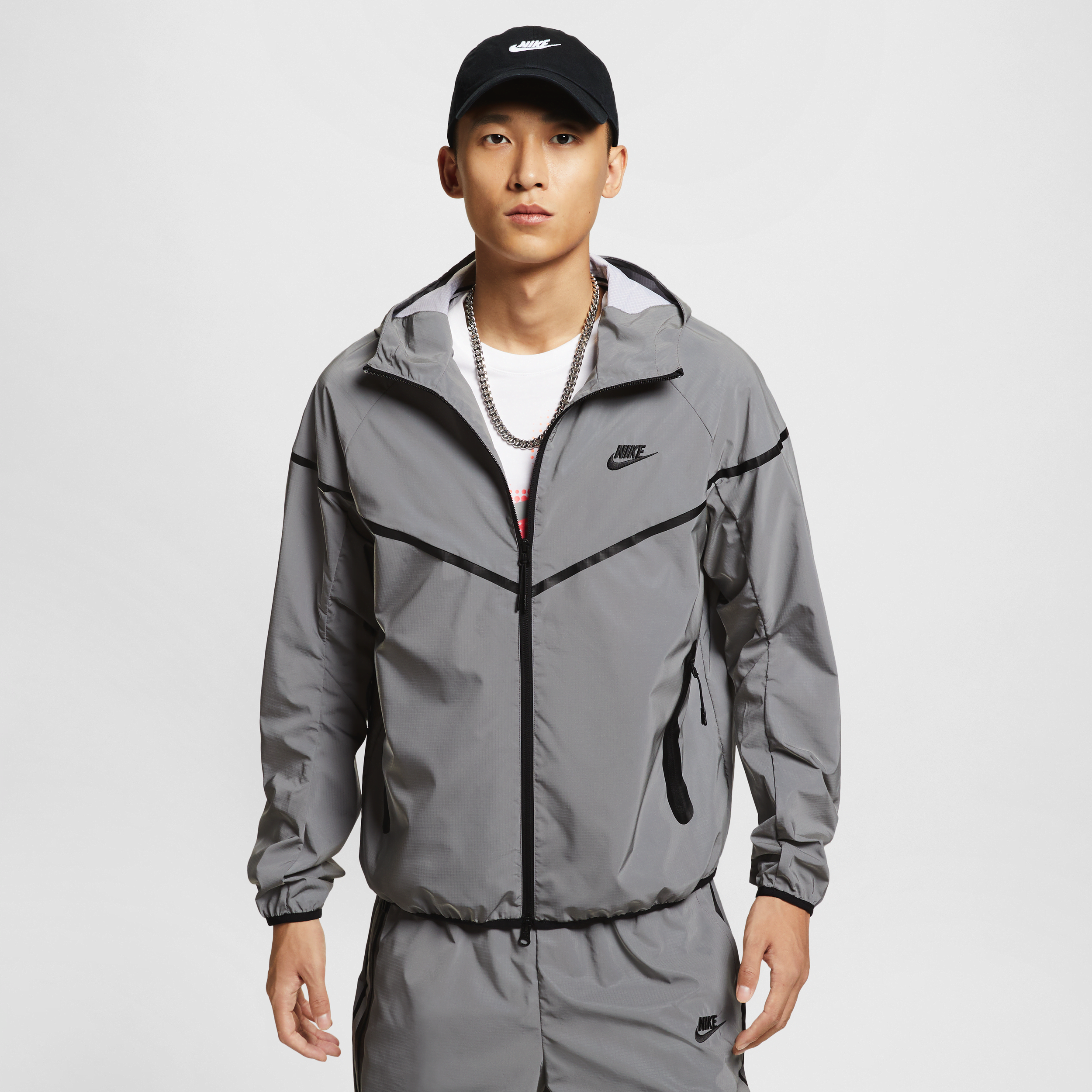 【ナイキ(NIKE)公式ストア】ナイキ テック メンズ ウーブン フラッシュ ジャケット FZ7586-035 グレー 【ナイキ(NIKE)公式ストア】ナイキ テック メンズ ウーブン フラッシュ ジャケット FZ7586-035 グレー