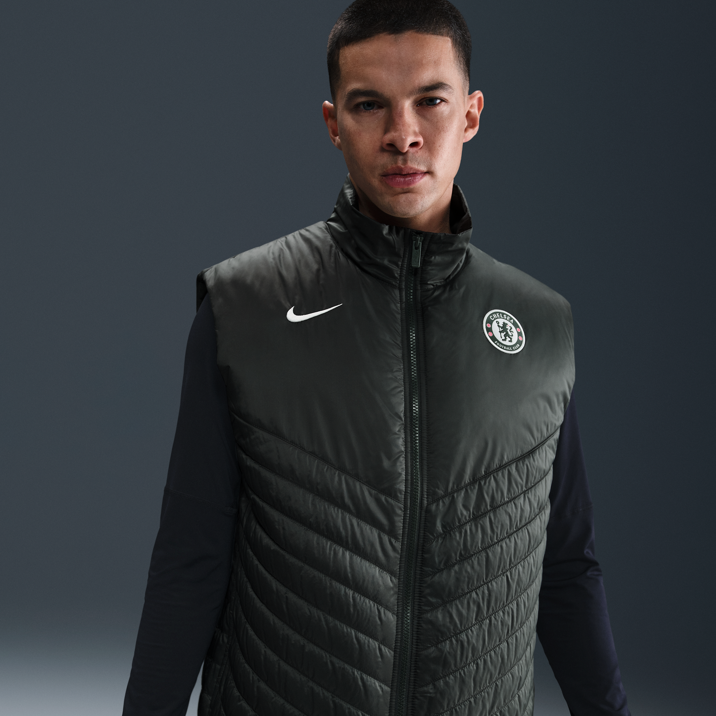 Chelsea FC Windrunner Chaleco de fútbol acolchado de densidad media Nike Therma-FIT - Hombre - Verde