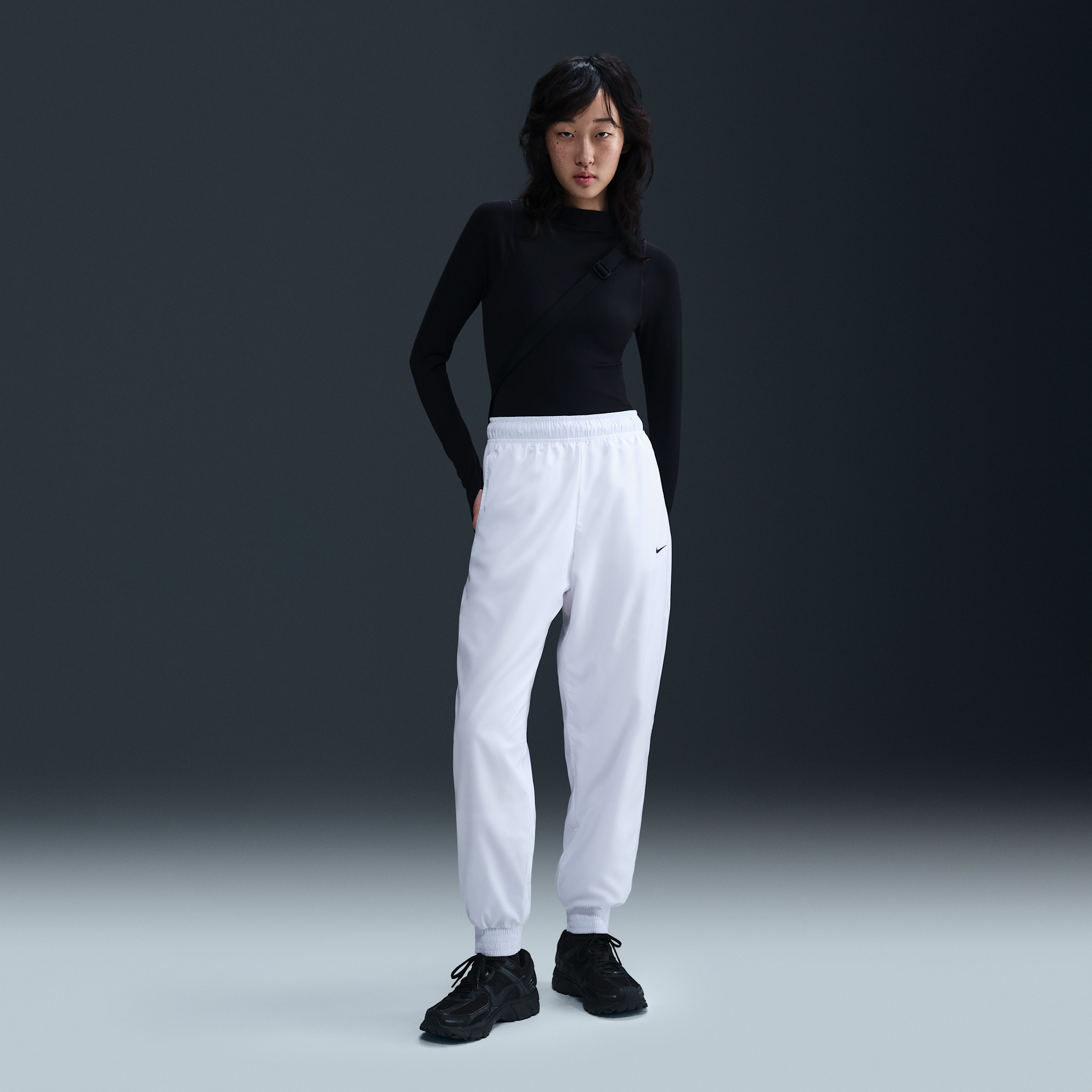 【ナイキ(NIKE)公式ストア】ナイキ スポーツウェア クラシック ウーブン ウィメンズ UV ミッドライズ ルーズ ジョガーパンツ FV7661-100 ホワイト 【ナイキ(NIKE)公式ストア】ナイキ スポーツウェア クラシック ウーブン ウィメンズ UV ミッドライズ ルーズ ジョガーパンツ FV7661-100 ホワイト