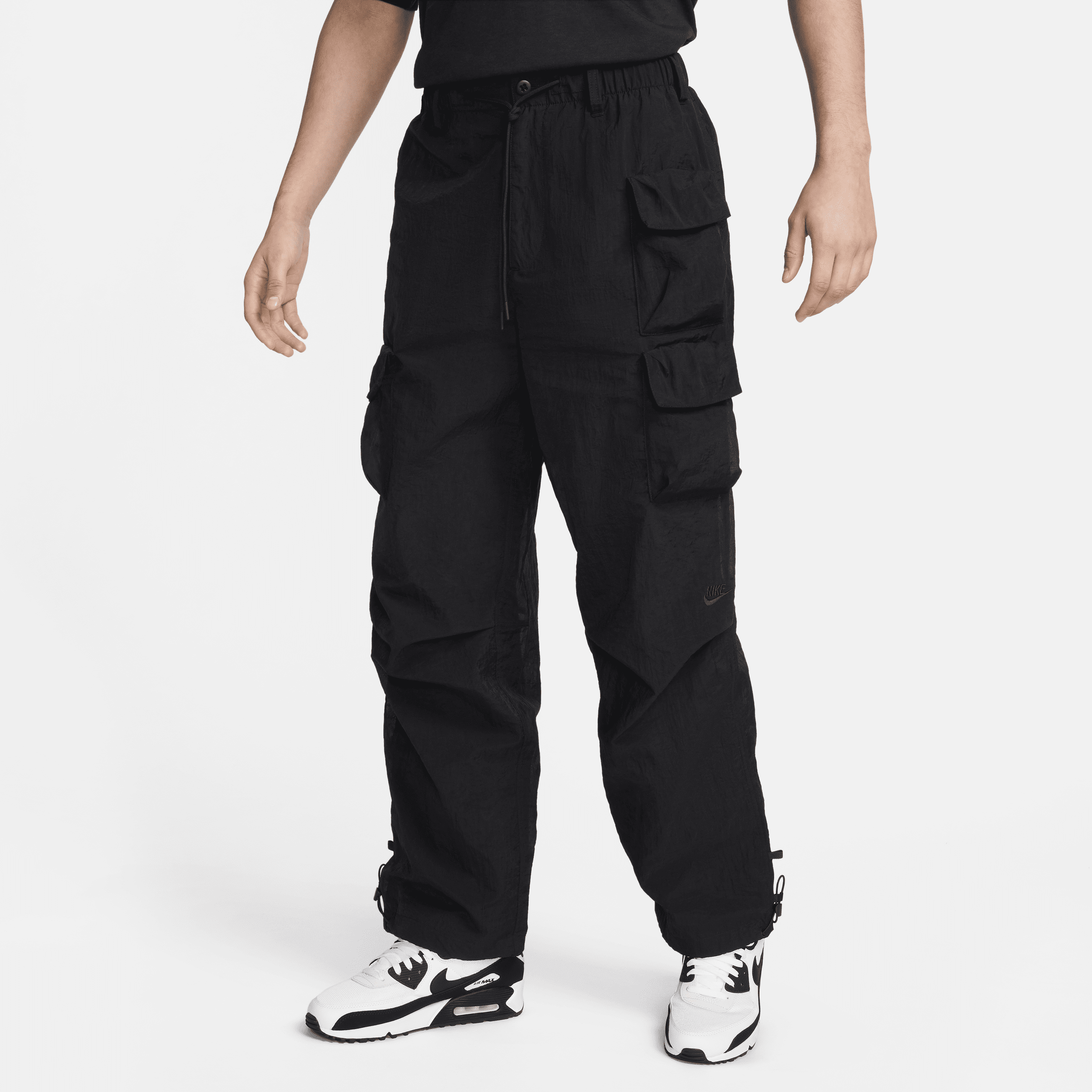 Pantaloni con fodera in tessuto Nike Sportswear Tech Pack – Uomo - Nero