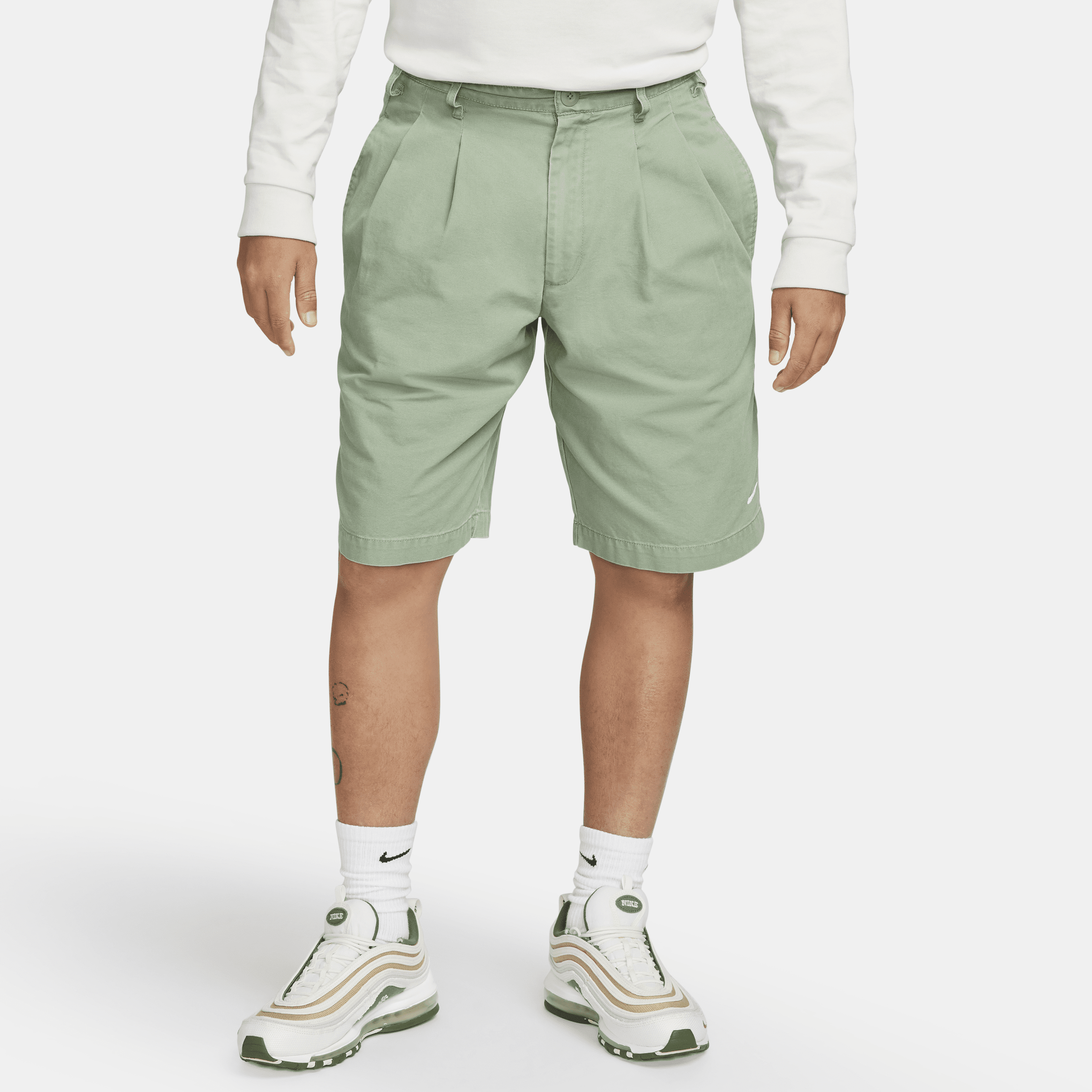 Nike Life Geplooide chinoshorts voor heren - Groen