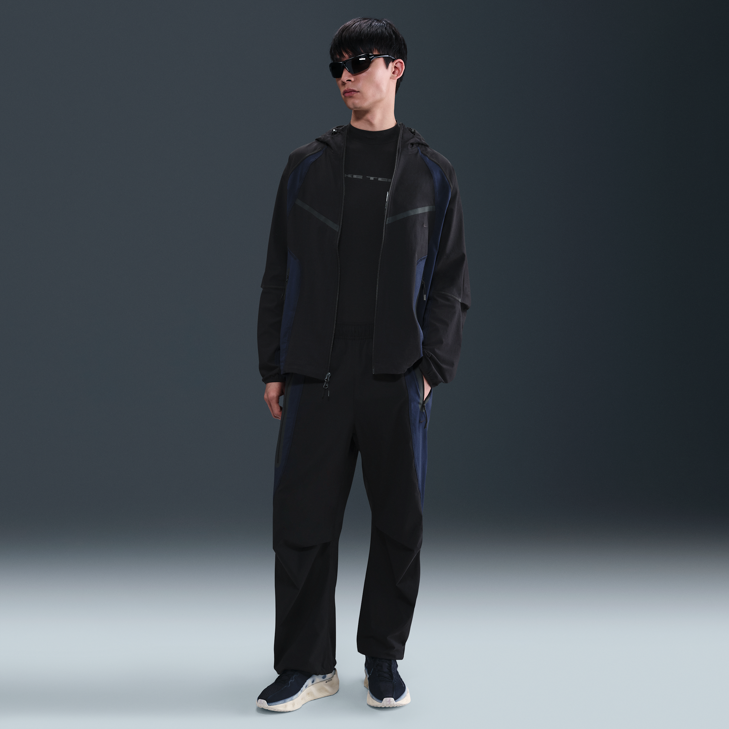 【ナイキ(NIKE)公式ストア】ナイキ テック メンズ Dri-FIT ウーブン カラーブロック ルーズフィット パンツ IH8467-010 ブラック 【ナイキ(NIKE)公式ストア】ナイキ テック メンズ Dri-FIT ウーブン カラーブロック ルーズフィット パンツ IH8467-010 ブラック