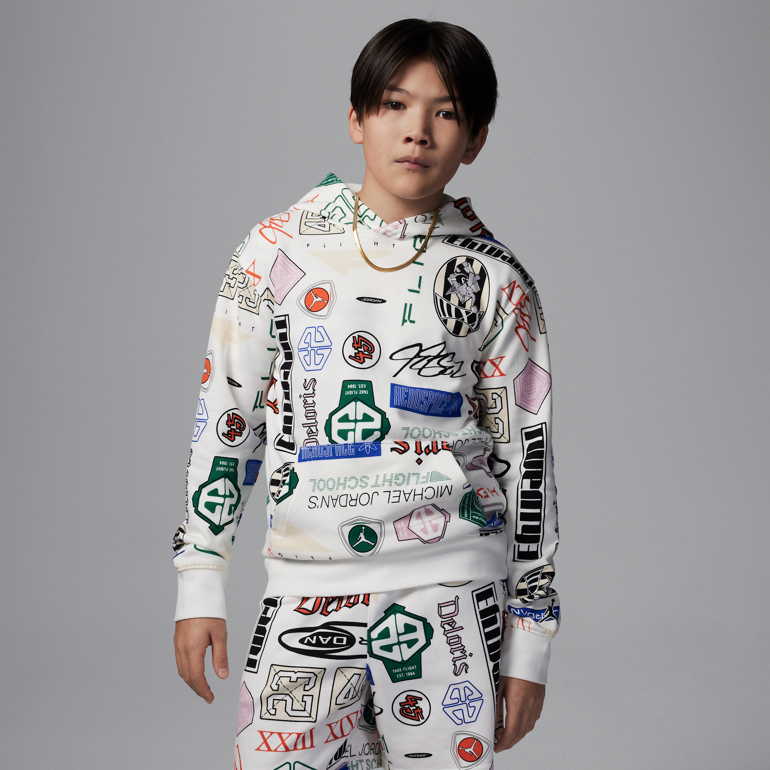【ナイキ(NIKE)公式ストア】ジョーダン エッセンシャル ジュニア フレンチ テリー プリント プルオーバー パーカー IB8854-133 ホワイト 【ナイキ(NIKE)公式ストア】ジョーダン エッセンシャル ジュニア フレンチ テリー プリント プルオーバー パーカー IB8854-133 ホワイト