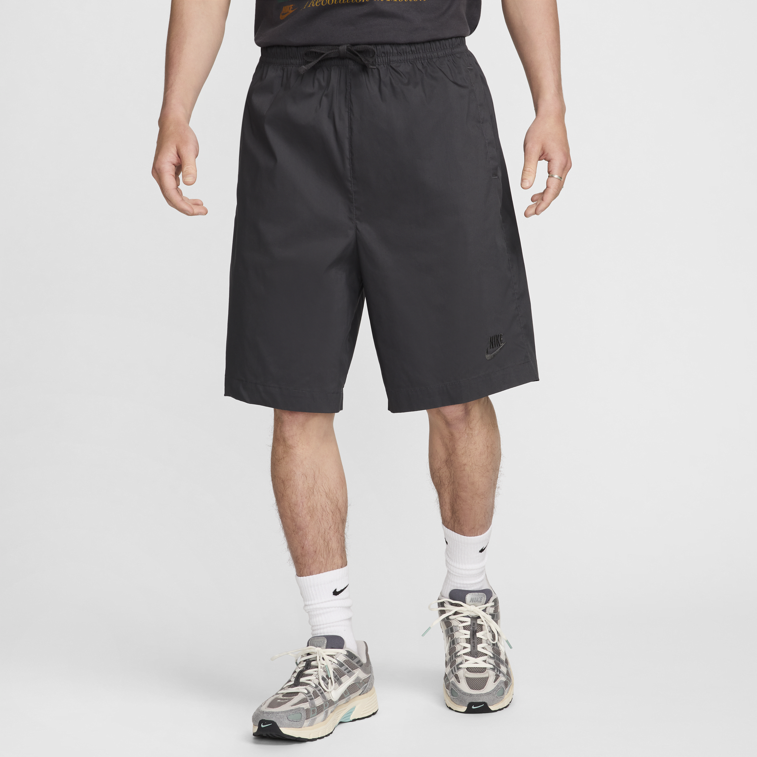 【ナイキ(NIKE)公式ストア】ナイキ スポーツウェア メンズ ウーブン オーバーサイズド ショートパンツ HF4571-070 グレー 【ナイキ(NIKE)公式ストア】ナイキ スポーツウェア メンズ ウーブン オーバーサイズド ショートパンツ HF4571-070 グレー