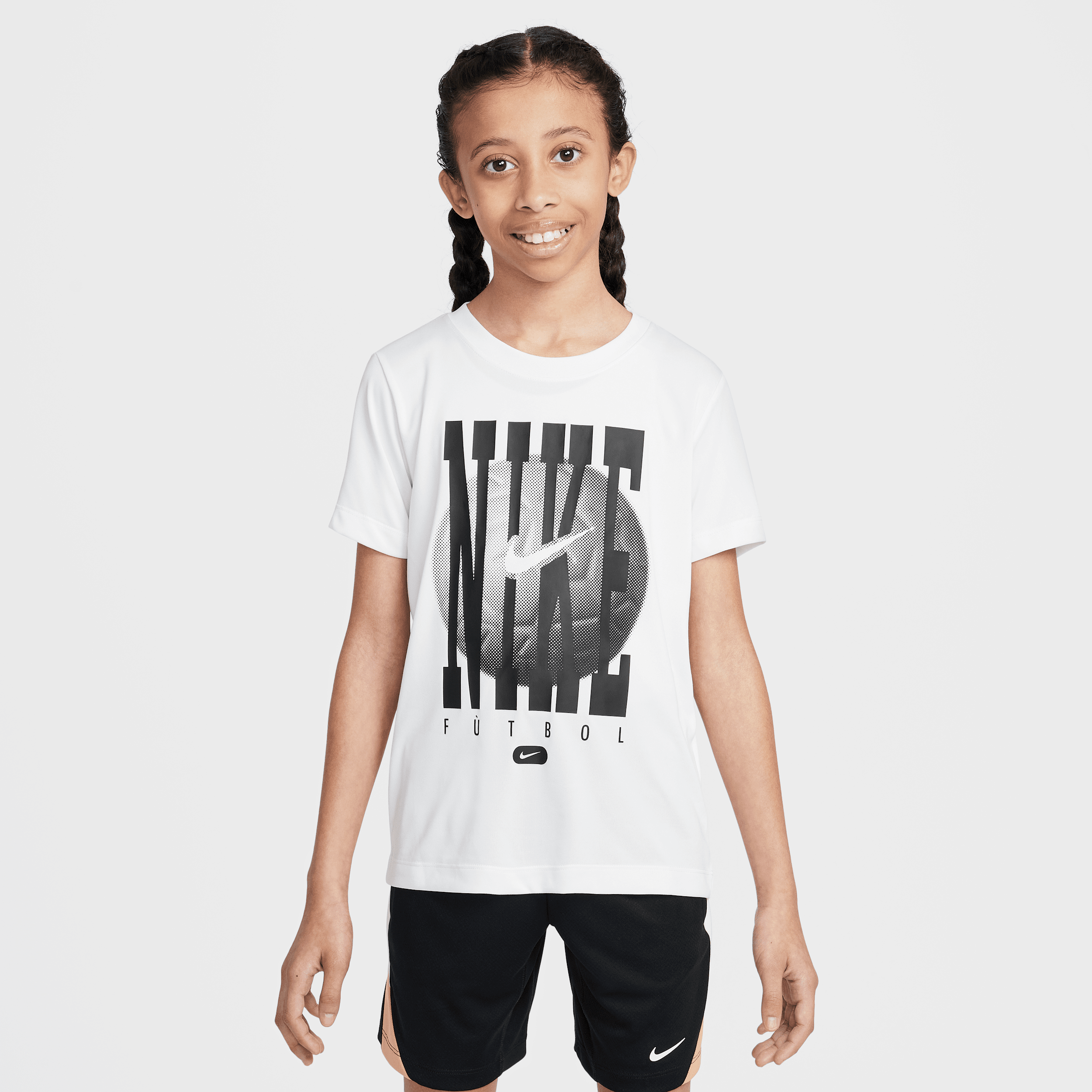 【ナイキ(NIKE)公式ストア】ナイキ レジェンド ジュニア Dri-FIT トレーニング Tシャツ HQ3257-100 ホワイト 【ナイキ(NIKE)公式ストア】ナイキ レジェンド ジュニア Dri-FIT トレーニング Tシャツ HQ3257-100 ホワイト