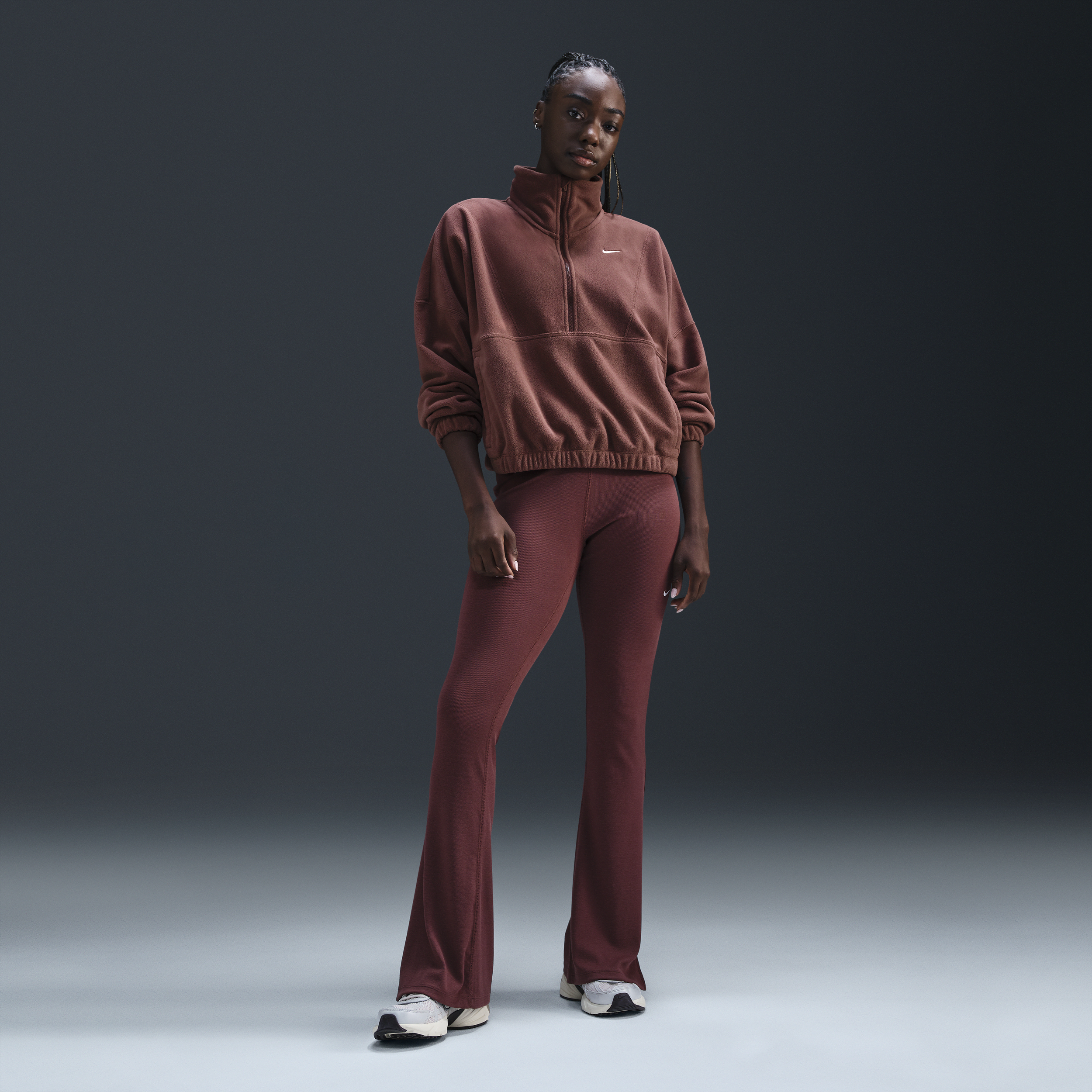 Nike One Women's Therma-FIT Oversized 1/2-Zip Fleece Top - Red