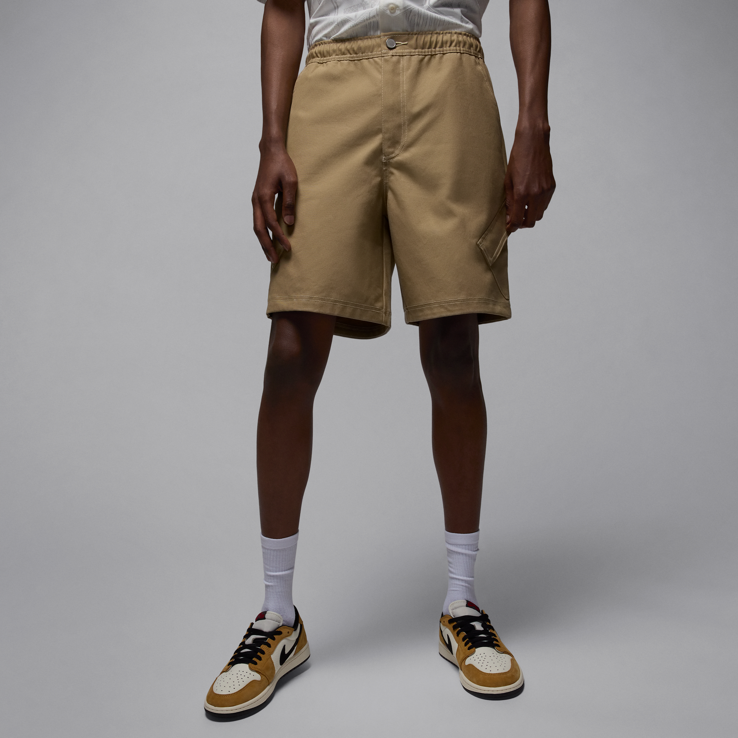 【ナイキ(NIKE)公式ストア】ジョーダン エッセンシャル ステートメント シカゴ メンズショートパンツ HF9365-257 ブラウン 【ナイキ(NIKE)公式ストア】ジョーダン エッセンシャル ステートメント シカゴ メンズショートパンツ HF9365-257 ブラウン