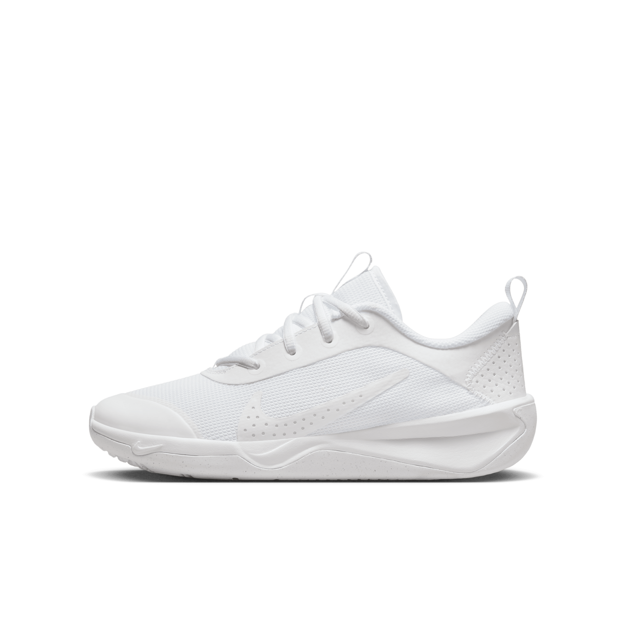 Scarpa per campi indoor/cemento Nike Omni Multi-Court – Ragazzi - Bianco