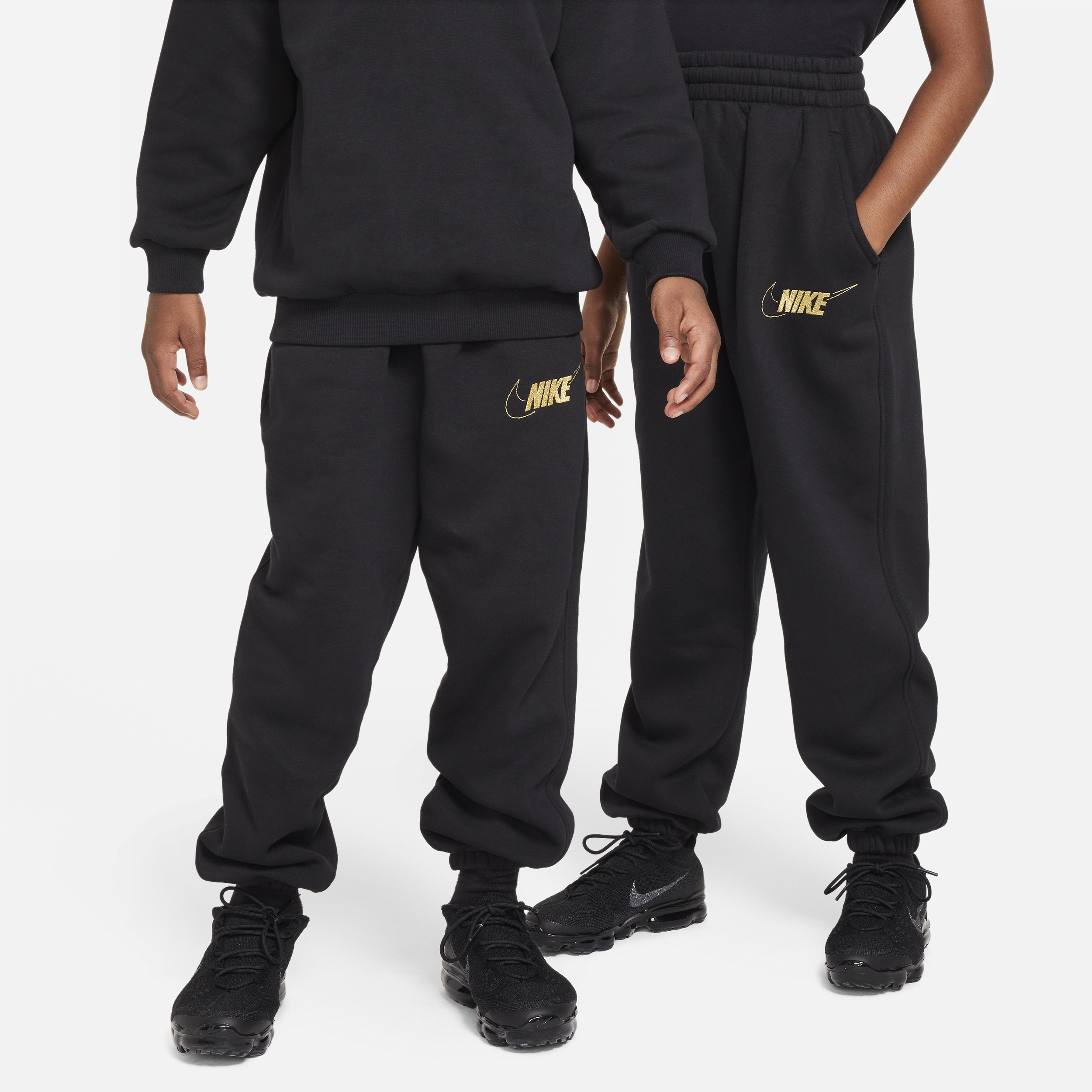 Løstsiddende Nike Sportswear Club Fleece-bukser til større børn (piger) - sort