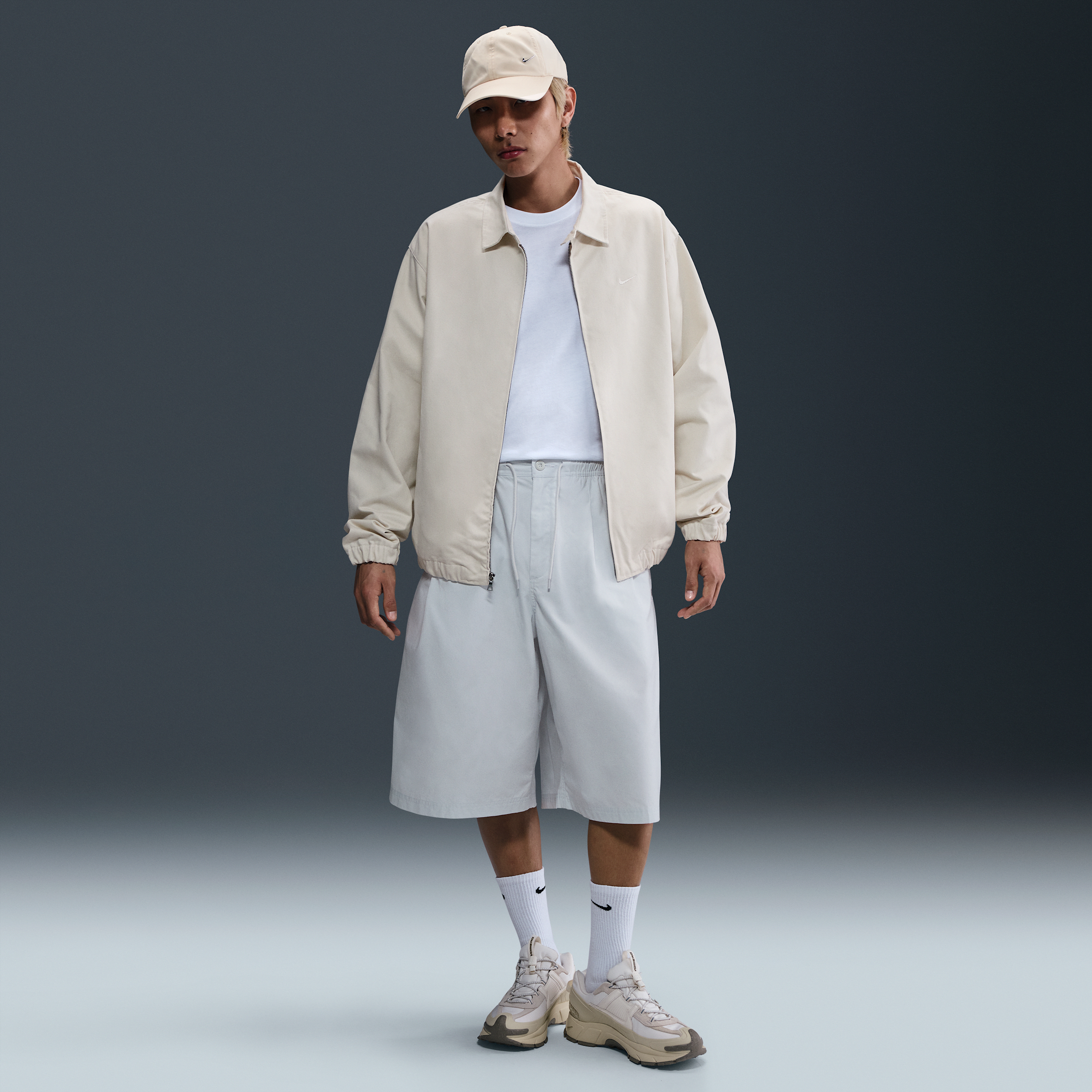 【ナイキ(NIKE)公式ストア】ナイキ クラブ メンズ ショートパンツ HJ2541-025 グレー 【ナイキ(NIKE)公式ストア】ナイキ クラブ メンズ ショートパンツ HJ2541-025 グレー