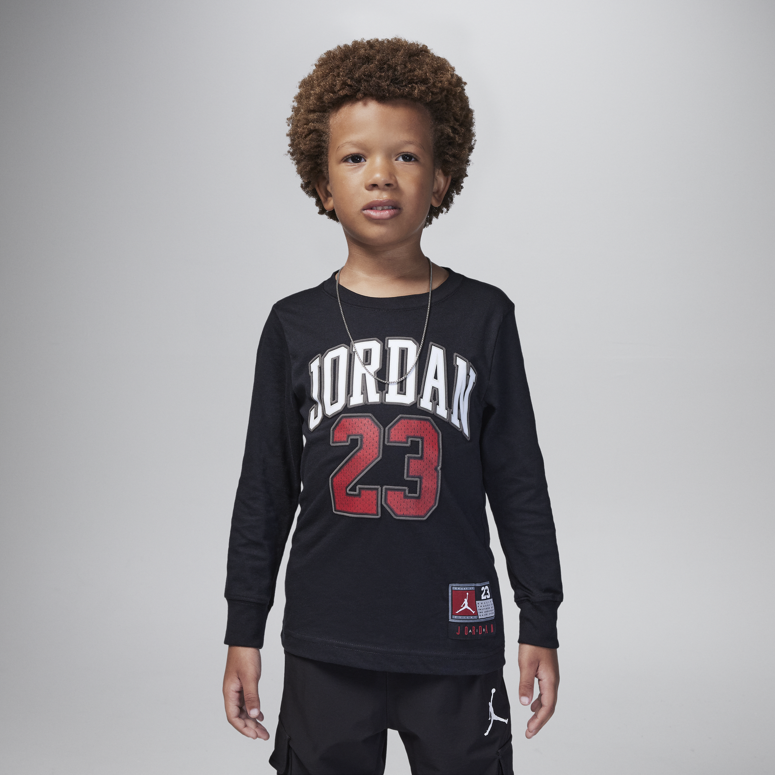 【ナイキ(NIKE)公式ストア】ジョーダン プラクティス フライト ロングスリーブ Tシャツ リトルキッズ Tシャツ FV2489-010 ブラック 【ナイキ(NIKE)公式ストア】ジョーダン プラクティス フライト ロングスリーブ Tシャツ リトルキッズ Tシャツ FV2489-010 ブラック