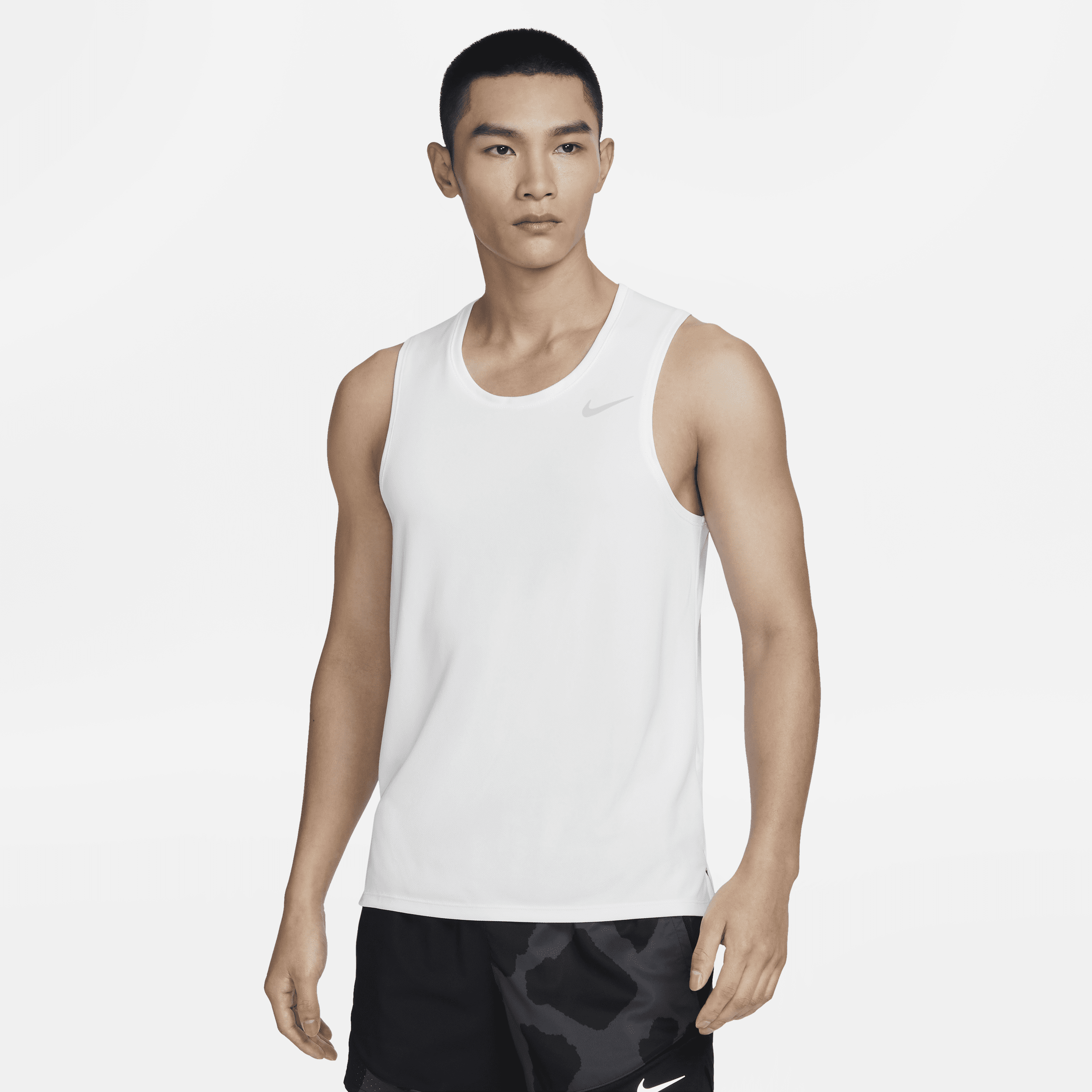 【ナイキ(NIKE)公式ストア】ナイキ Dri-FIT マイラー メンズ ランニングタンクトップ DV9322-100 ホワイト 【ナイキ(NIKE)公式ストア】ナイキ Dri-FIT マイラー メンズ ランニングタンクトップ DV9322-100 ホワイト