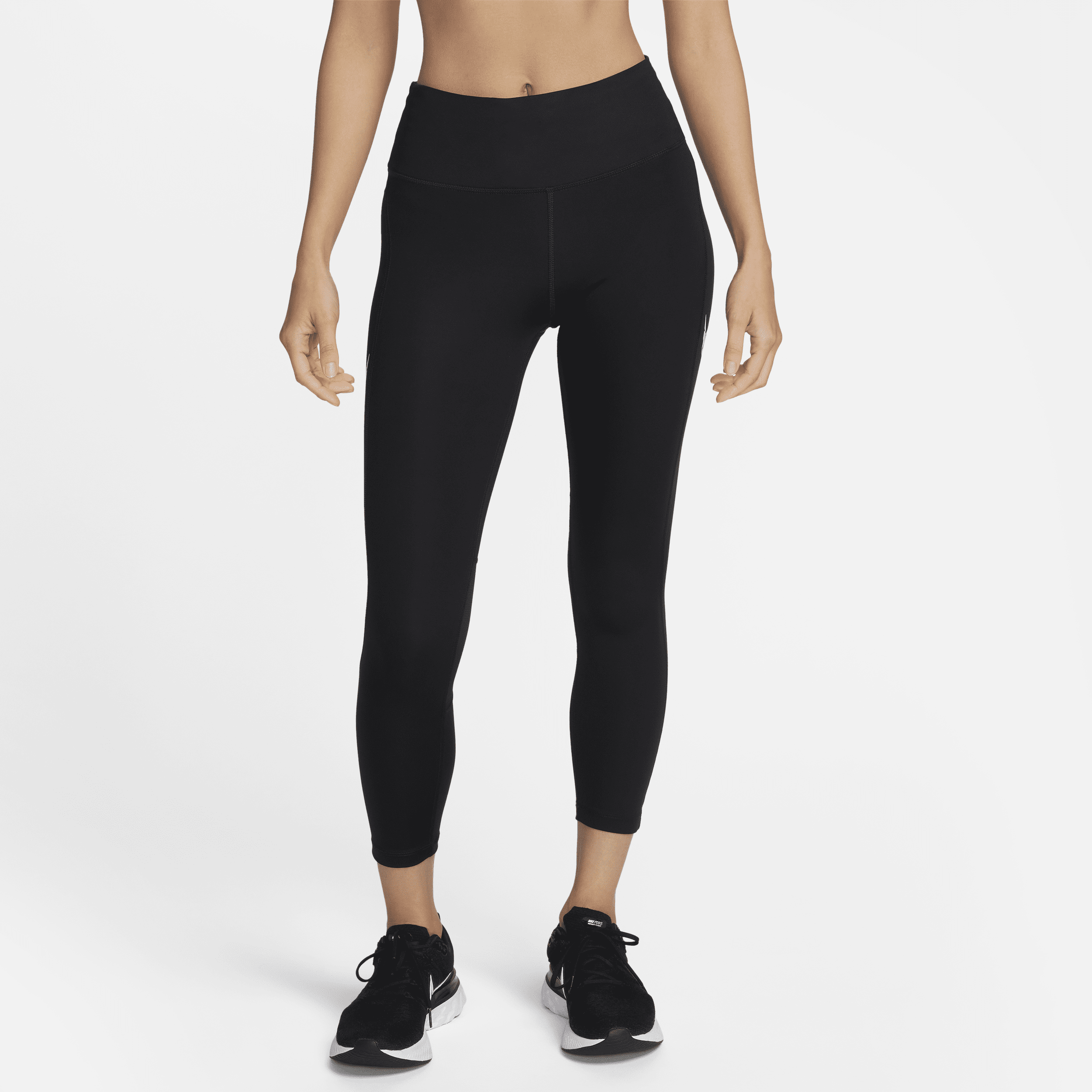 【ナイキ(NIKE)公式ストア】ナイキ ファスト ウィメンズ ミッドライズ 7/8 ランニングレギンス ポケット付き FN3269-010 ブラック 【ナイキ(NIKE)公式ストア】ナイキ ファスト ウィメンズ ミッドライズ 7/8 ランニングレギンス ポケット付き FN3269-010 ブラック