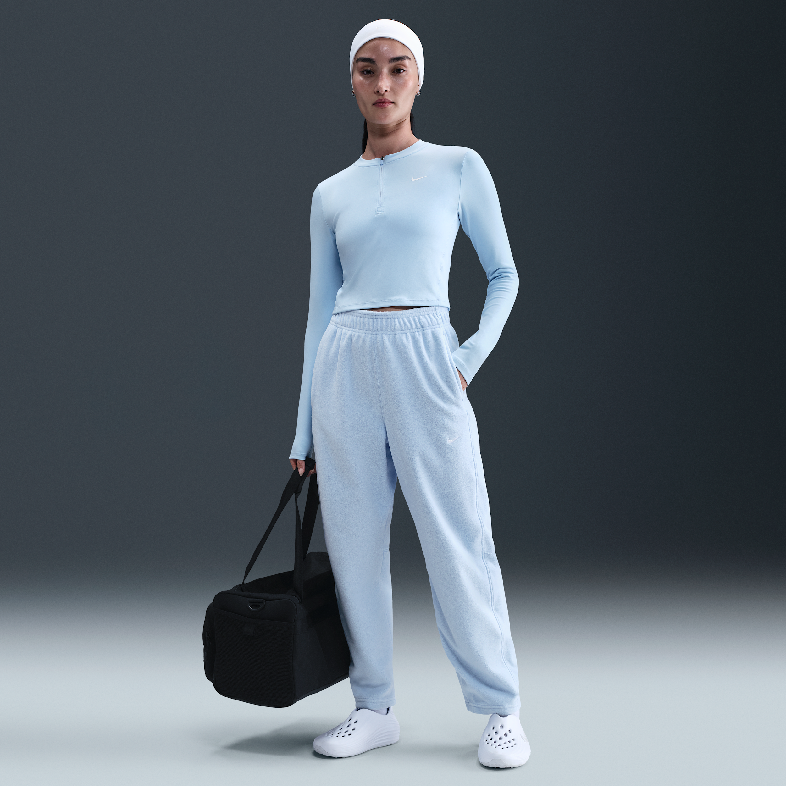【ナイキ(NIKE)公式ストア】ナイキ ワン ウィメンズ Therma-FIT ミッドライズ フリース パンツ HV3708-441 ブルー 【ナイキ(NIKE)公式ストア】ナイキ ワン ウィメンズ Therma-FIT ミッドライズ フリース パンツ HV3708-441 ブルー