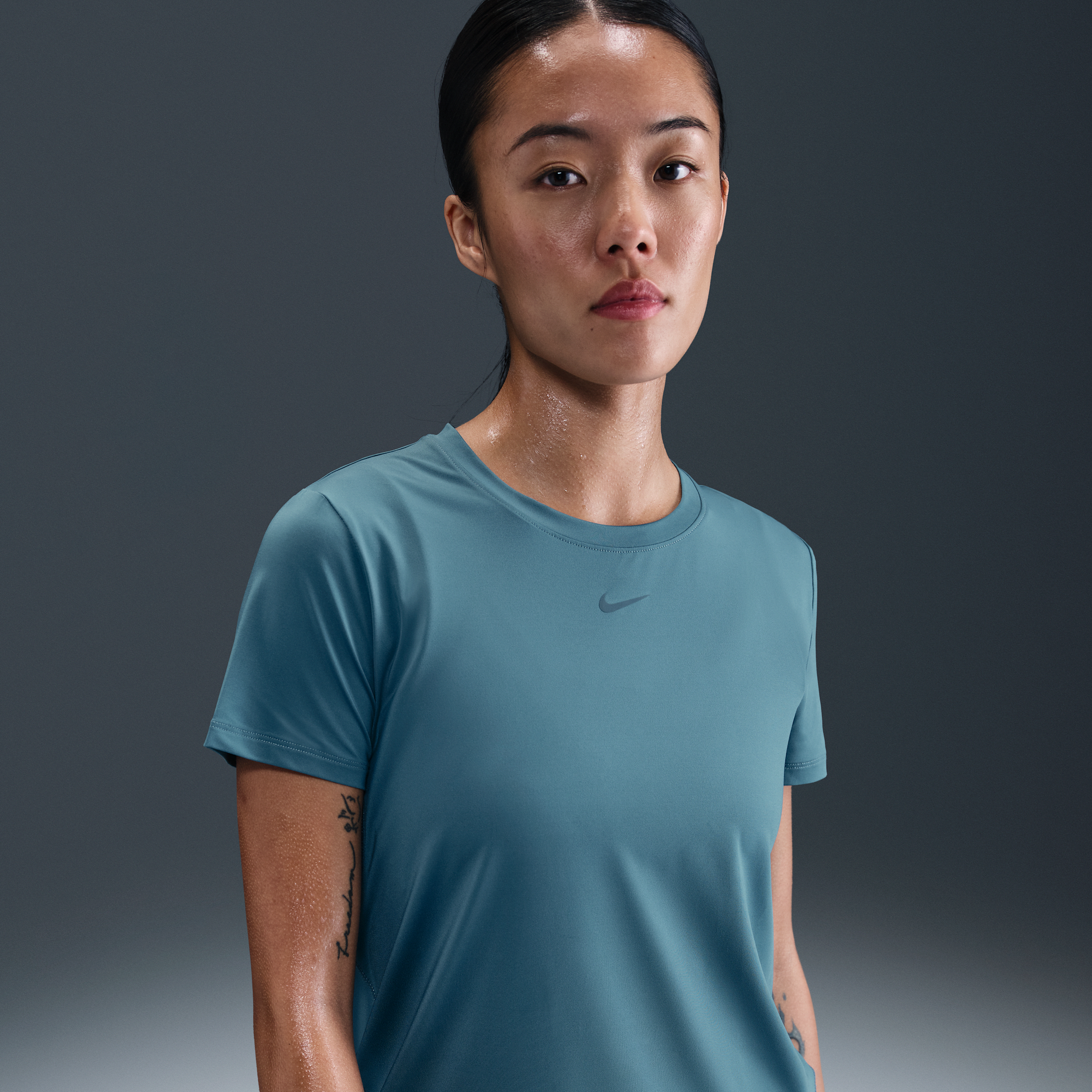 【ナイキ(NIKE)公式ストア】ナイキ ワン クラシック ウィメンズ Dri-FIT ショートスリーブ トップ FN2799-006 ブルー 【ナイキ(NIKE)公式ストア】ナイキ ワン クラシック ウィメンズ Dri-FIT ショートスリーブ トップ FN2799-006 ブルー