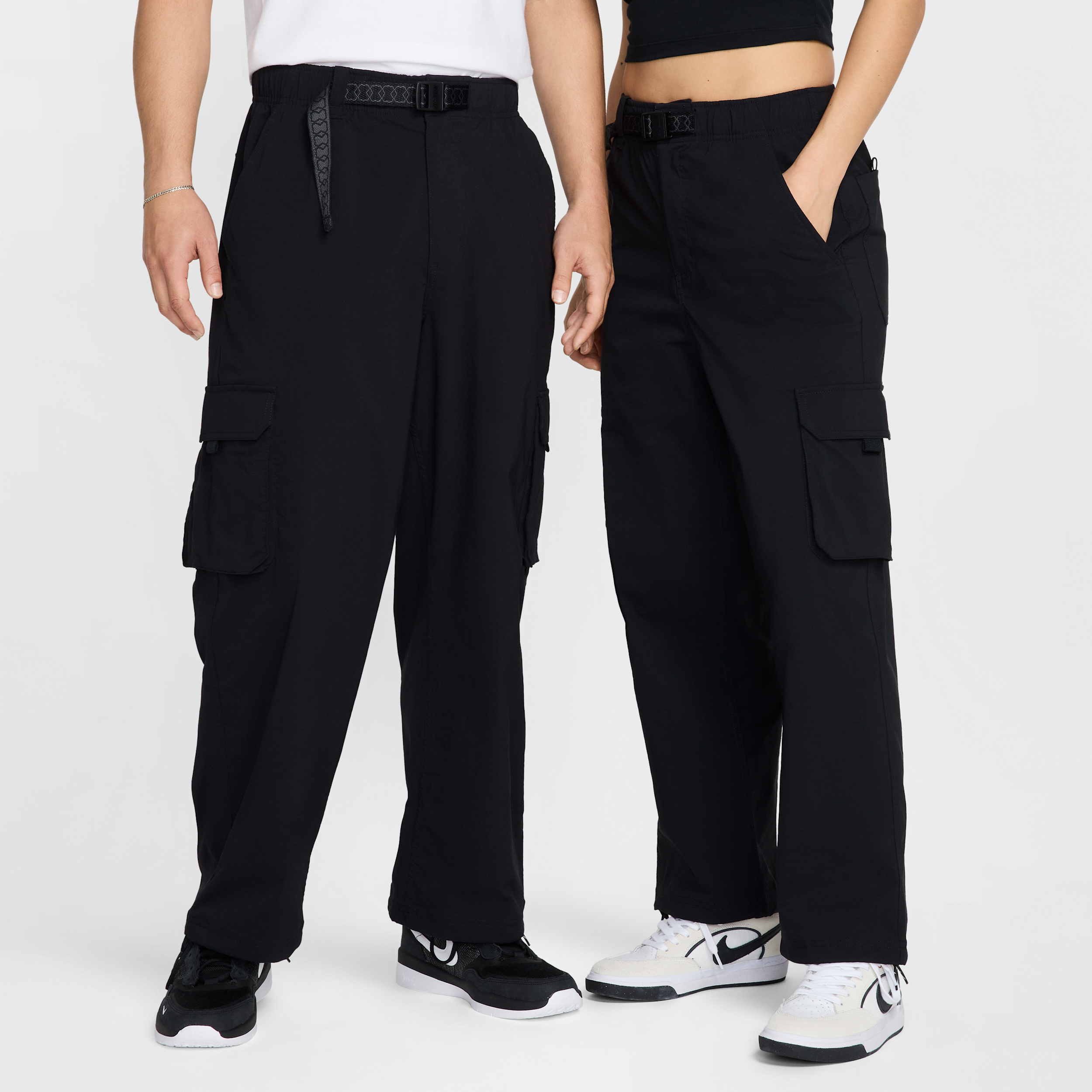 【ナイキ(NIKE)公式ストア】ナイキ SB カーニー カーゴ スケートボードパンツ FV7348-010 ブラック 【ナイキ(NIKE)公式ストア】ナイキ SB カーニー カーゴ スケートボードパンツ FV7348-010 ブラック