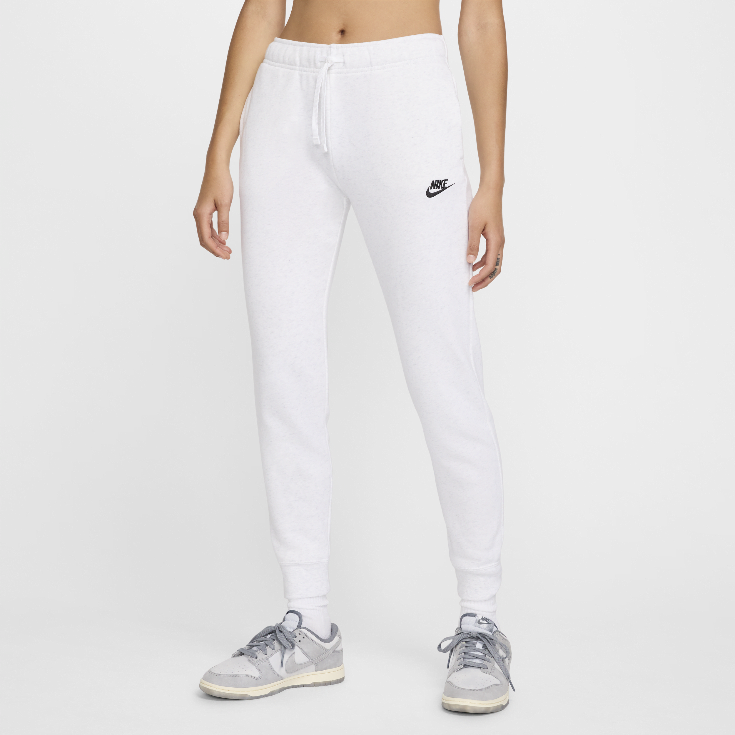 【ナイキ(NIKE)公式ストア】ナイキ スポーツウェア クラブ フリース ウィメンズ ミッドライズ ジョガーパンツ DQ5192-051 ブラウン 【ナイキ(NIKE)公式ストア】ナイキ スポーツウェア クラブ フリース ウィメンズ ミッドライズ ジョガーパンツ DQ5192-051 ブラウン